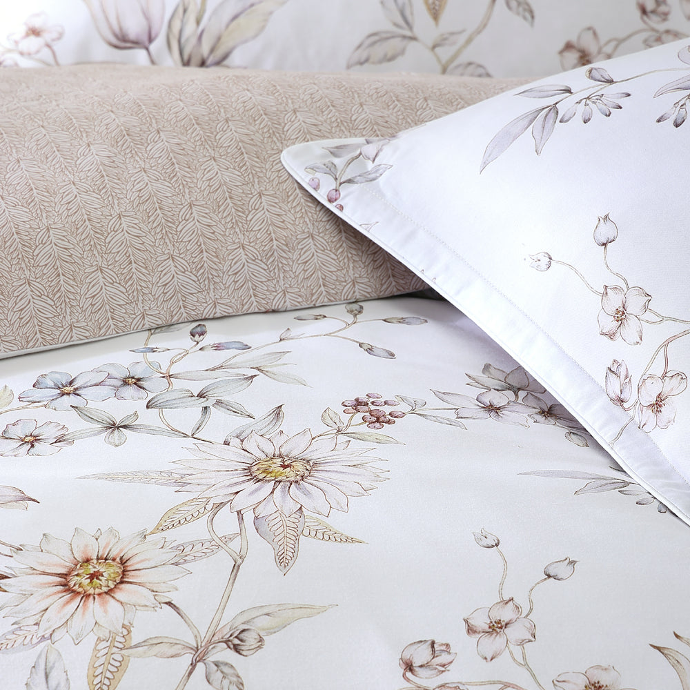 Charlotte Pastel Quilt Cover Set - Queen Size Bedding | Soft & Breathable Duvet Cover for Cozy Bedroom Decor