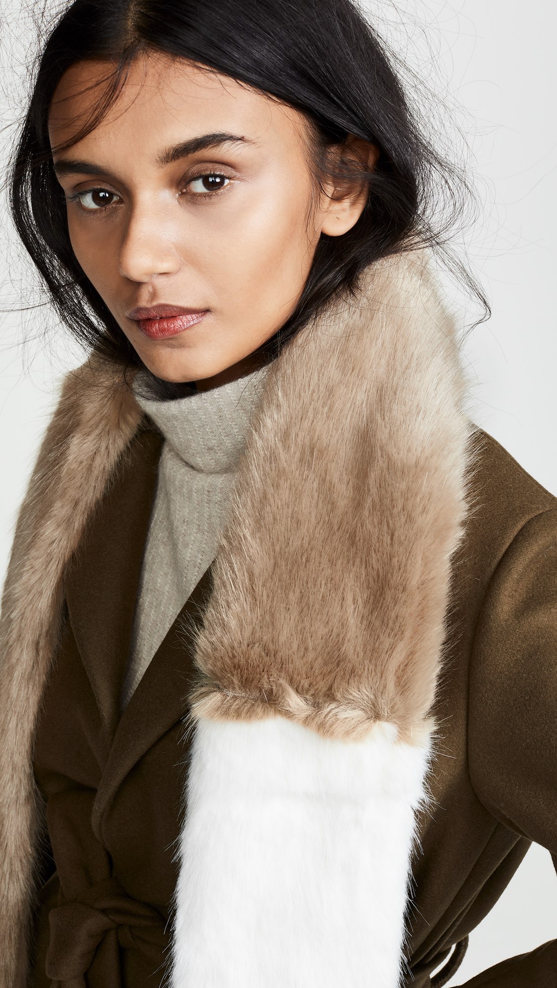 Women's Long & Skinny Faux Fur Scarf - Soft Winter Fashion Accessory in Camel, Tan & White - One Size Wrap for Cold Weather & Stylish Outfits