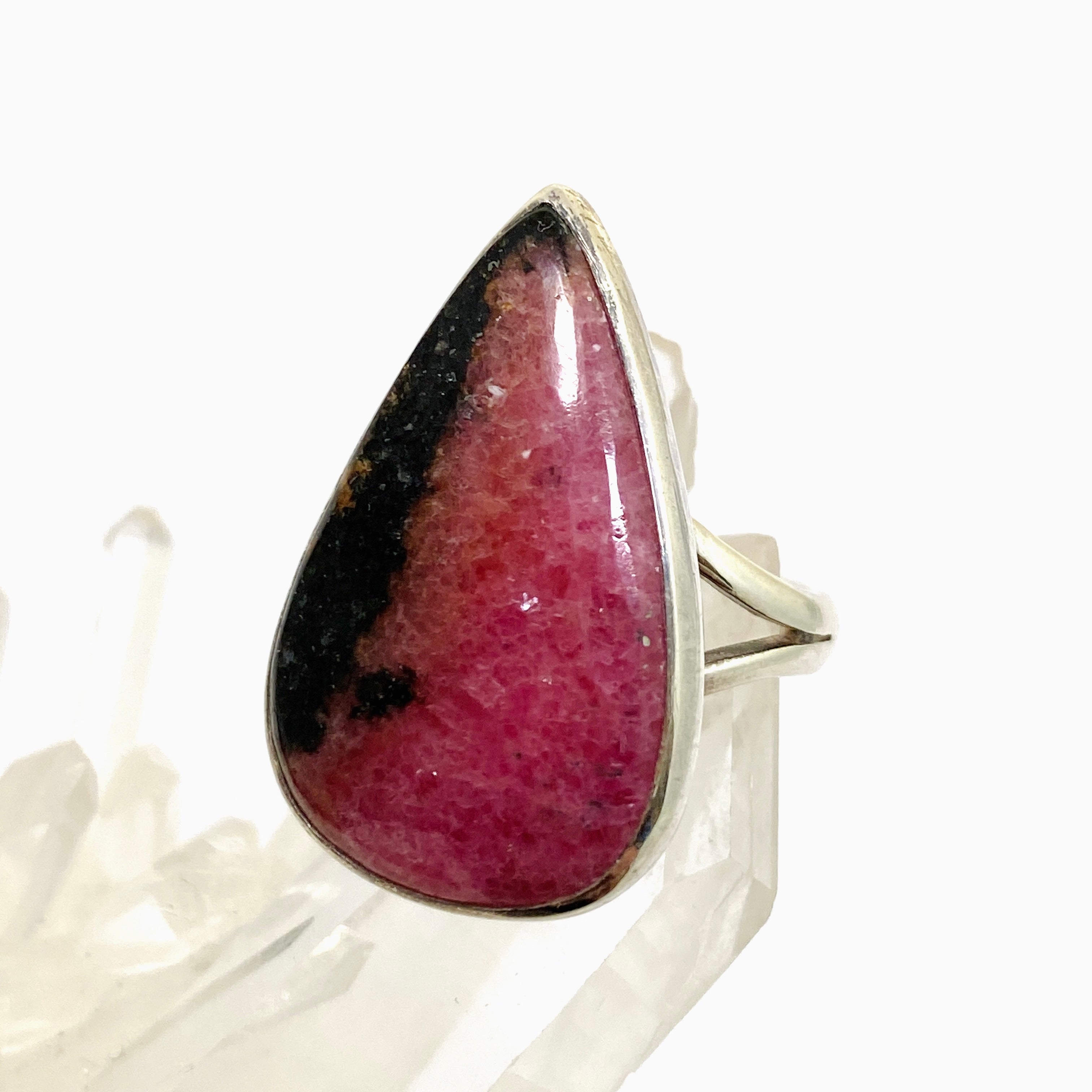Rhodonite Teardrop Cabochon Ring - Size 8 - KRGJ1496 - Perfect for Healing Jewelry & Boho Fashion Accessories
