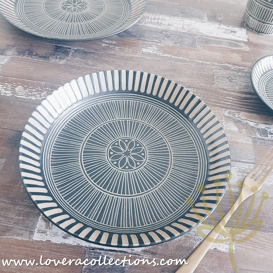 Bloom Japan Sausalito Dinnerware Set - Premium Porcelain Plates, Bowls & Cups - Elegant Japanese Style Tableware for Dining, Entertaining & Home Decor (50% Off Sale)