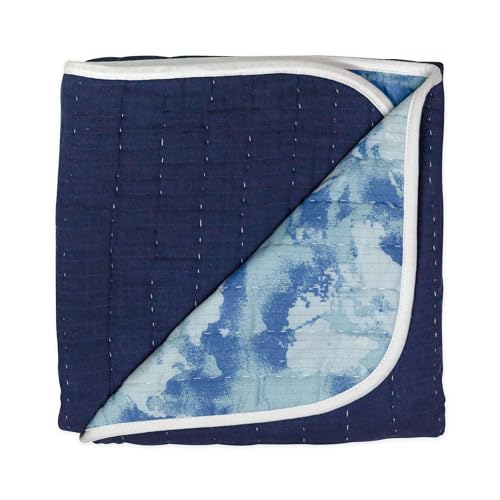 1-pack Watercolor World/Navy Hand Quilted Blanket