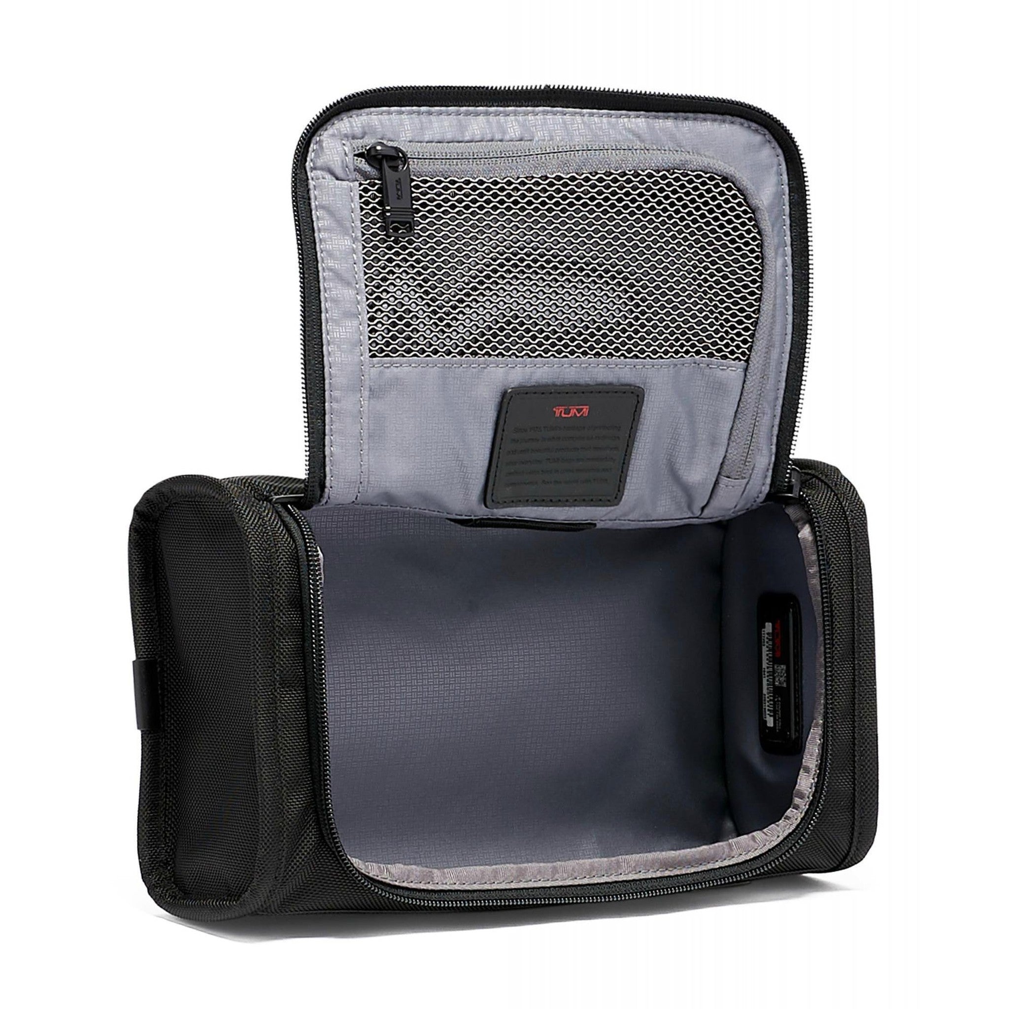 TUMI Alpha 3 Travel Kit - Premium Men's Toiletry Bag for Business & Leisure Travel - Perfect for Toiletries, Grooming Essentials & Travel Accessories (Ideal for Airplane, Hotel & Weekend Getaways)