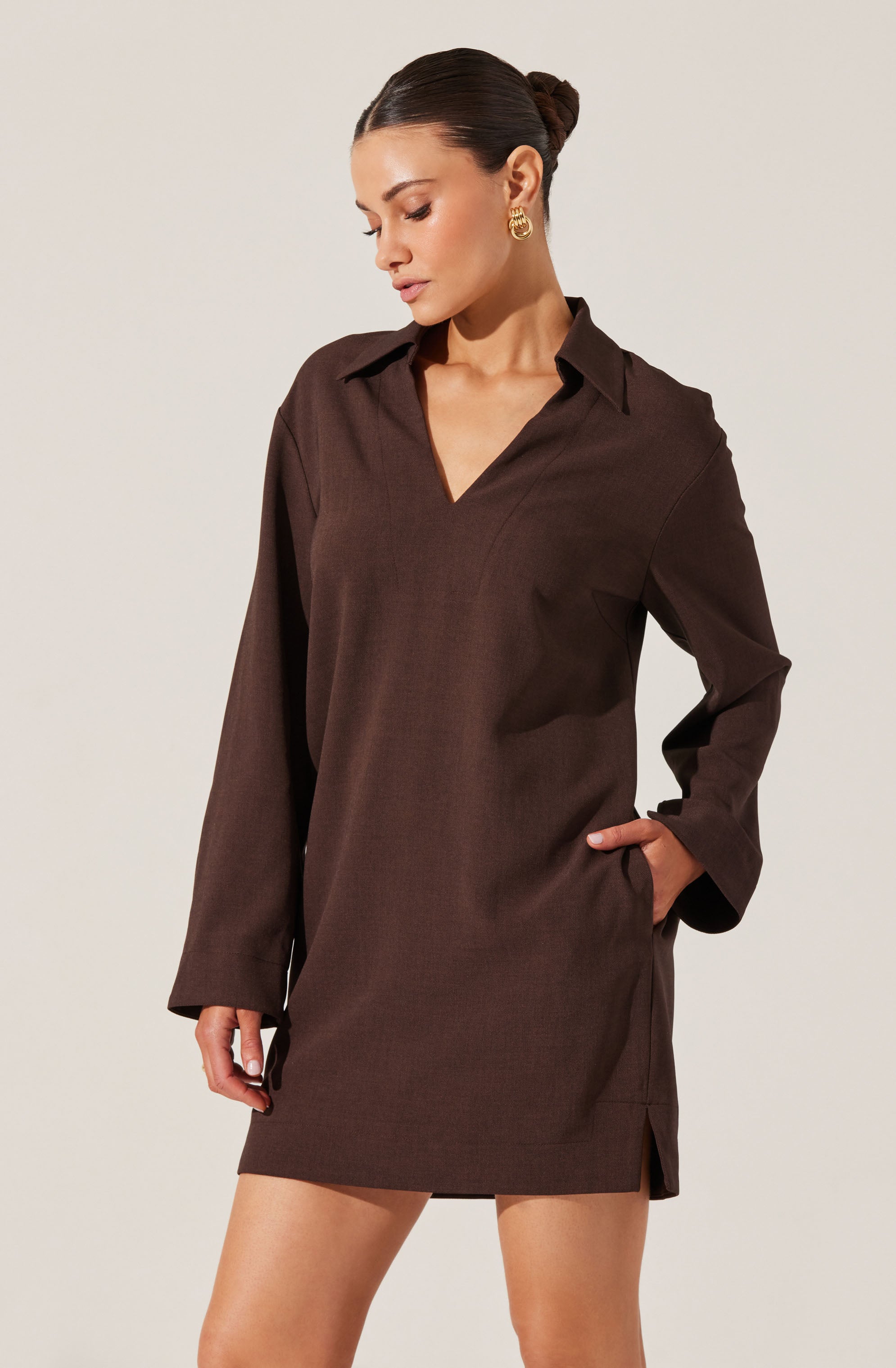 Elegant V-Neck Woven Mini Dress for Women - Summer Casual & Party Wear - Perfect for Date Nights, Beach Outings and Cocktail Parties