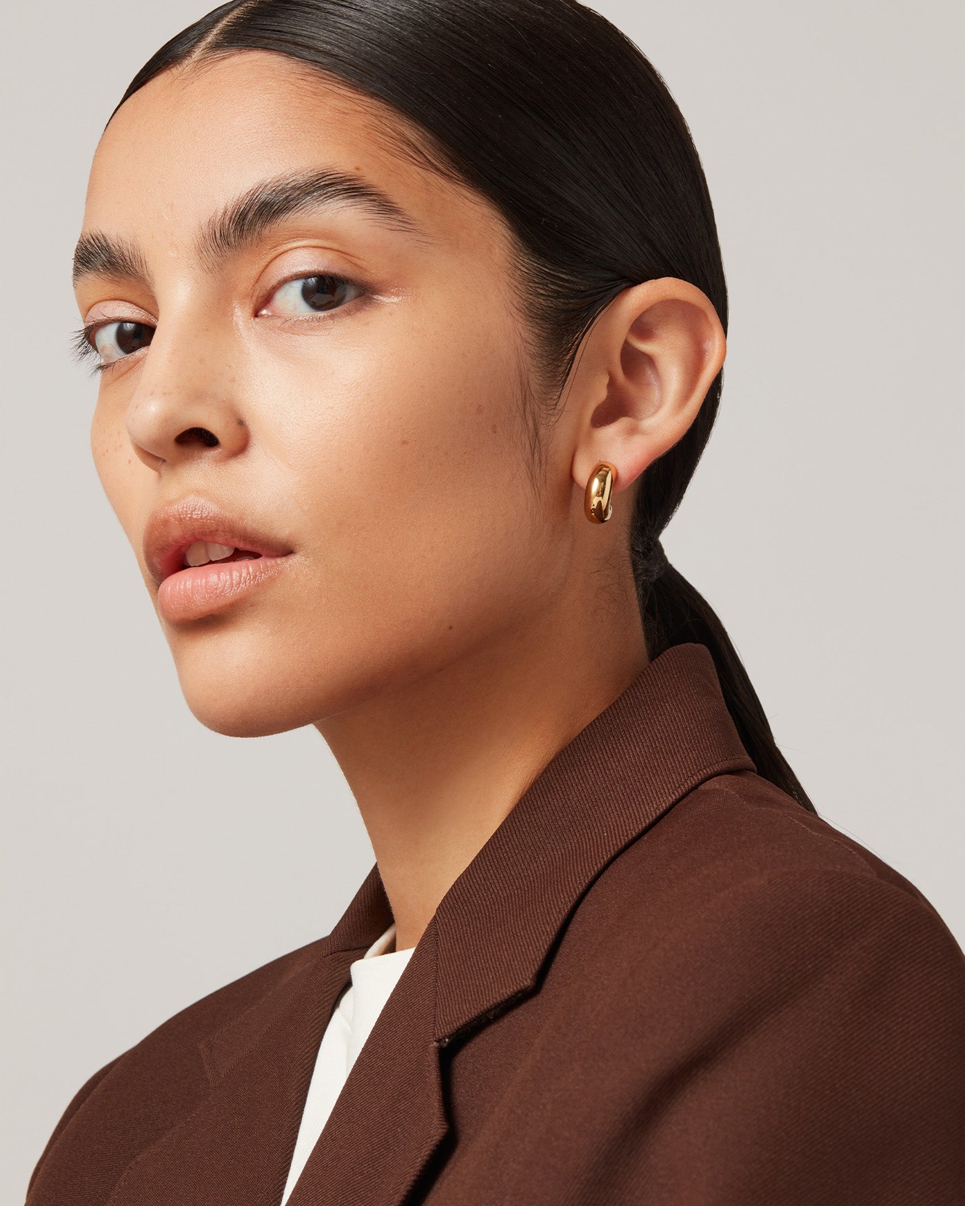 Tome Hoops Small - Stylish and Comfortable Women's Hoop Earrings for Everyday Wear | Perfect for Casual Outfits, Office, and Date Nights