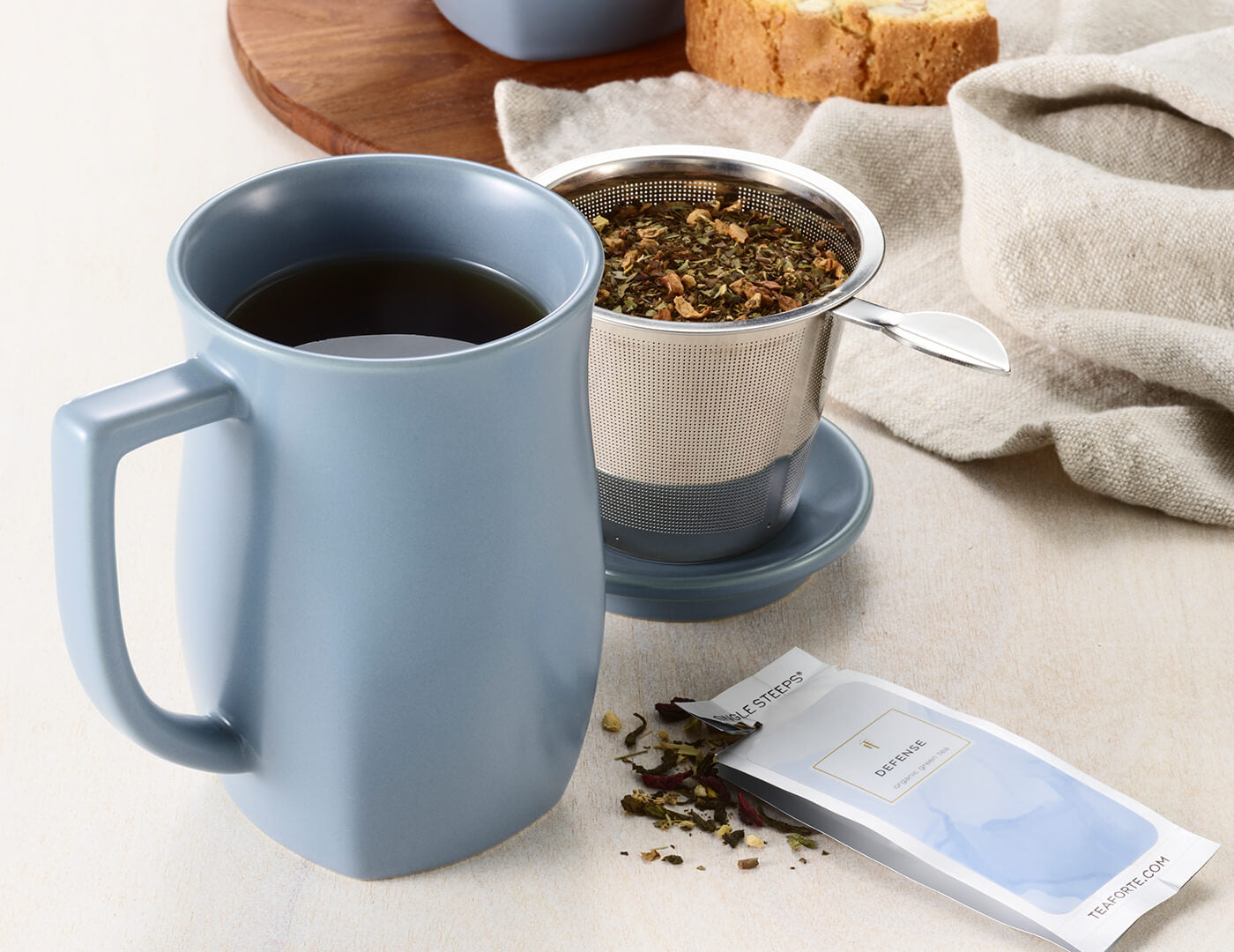 Premium Fiore Steeping Cup with Infuser Stone - Blue Glass Tea Infuser for Loose Leaf Tea - Perfect for Home, Office & Relaxation