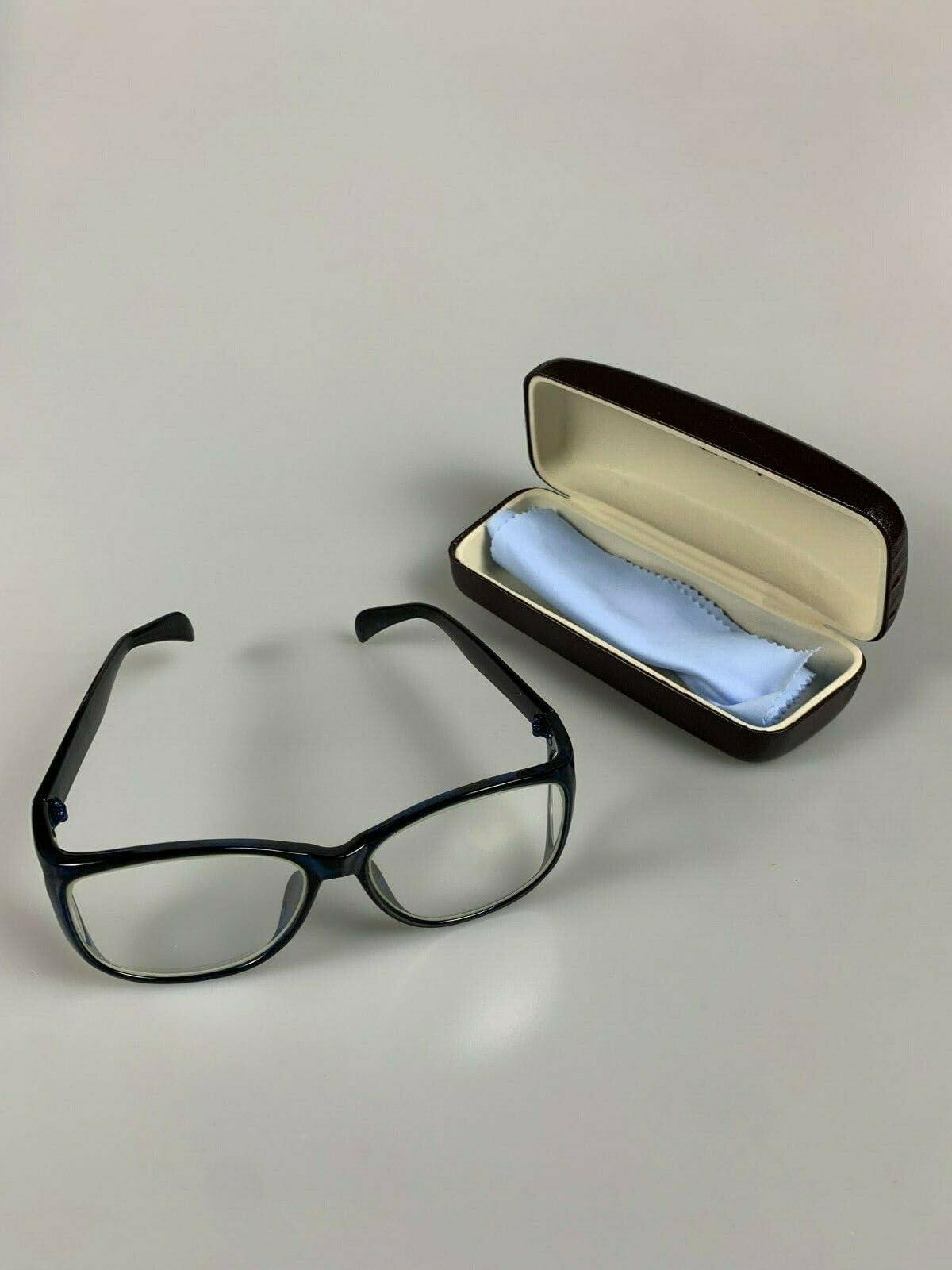 X-ray Radiation Protection Glasses - 0.75mmPb Lead Lenses with Side Shields for Dentists, Radiologists & Medical Professionals | Safety Eyewear for X-ray Procedures & Radiation Exposure