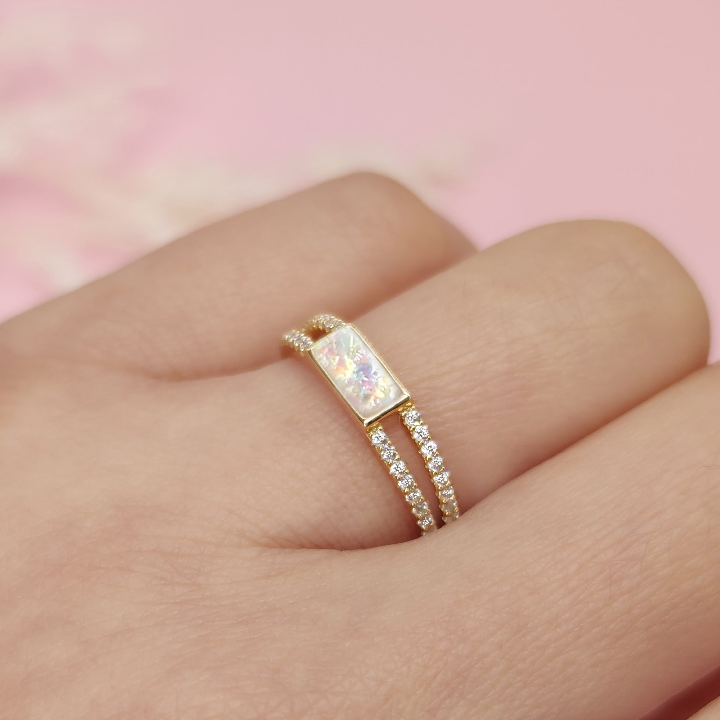 Sacred Bond Memorial Ashes Ring - Keepsake Jewelry for Loved Ones | Perfect for Remembrance, Funeral, and Memorial Ceremonies