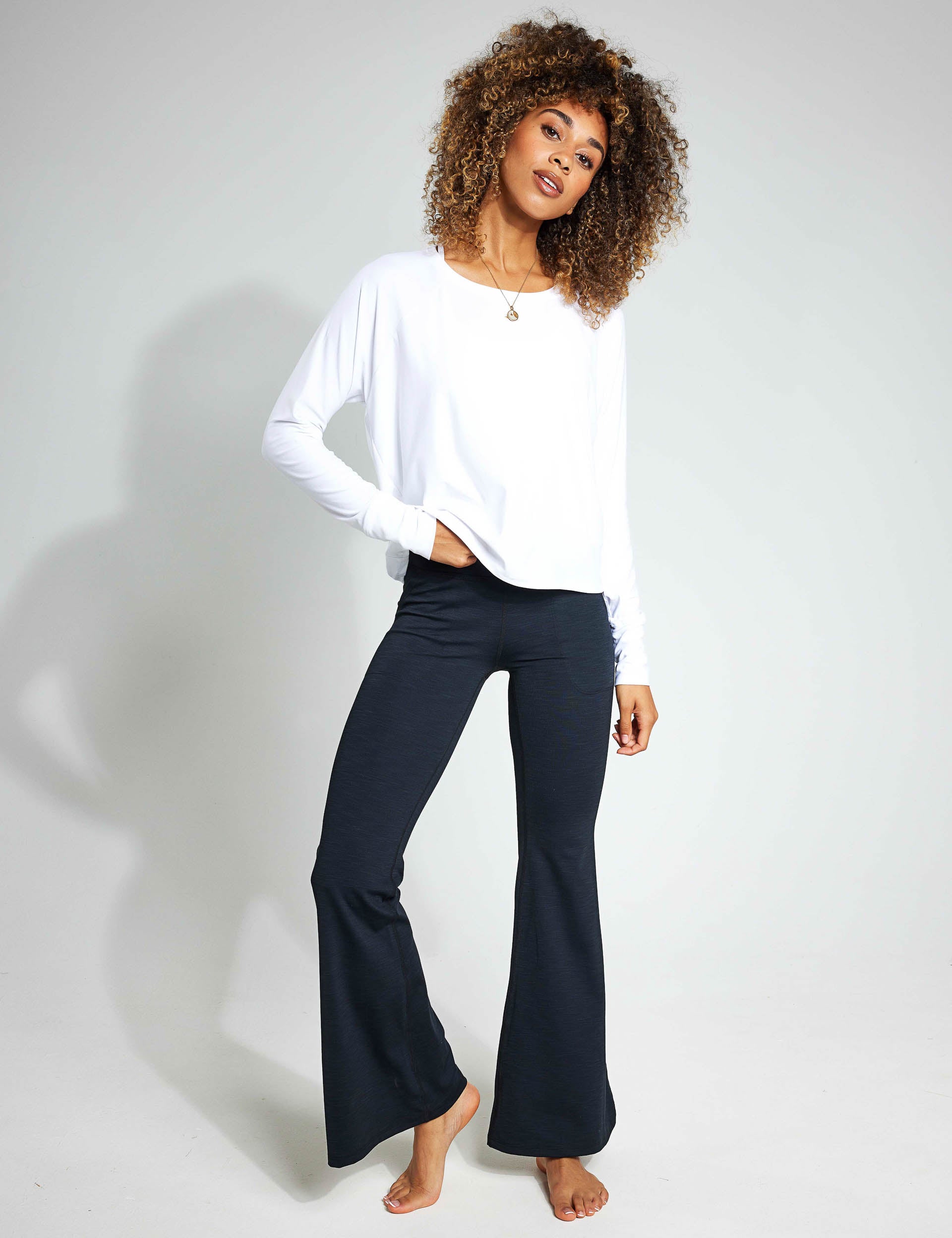 Featherweight Daydreamer Pullover Sweatshirt - Soft & Lightweight Cloud White - Perfect for Casual Wear, Lounging & Travel