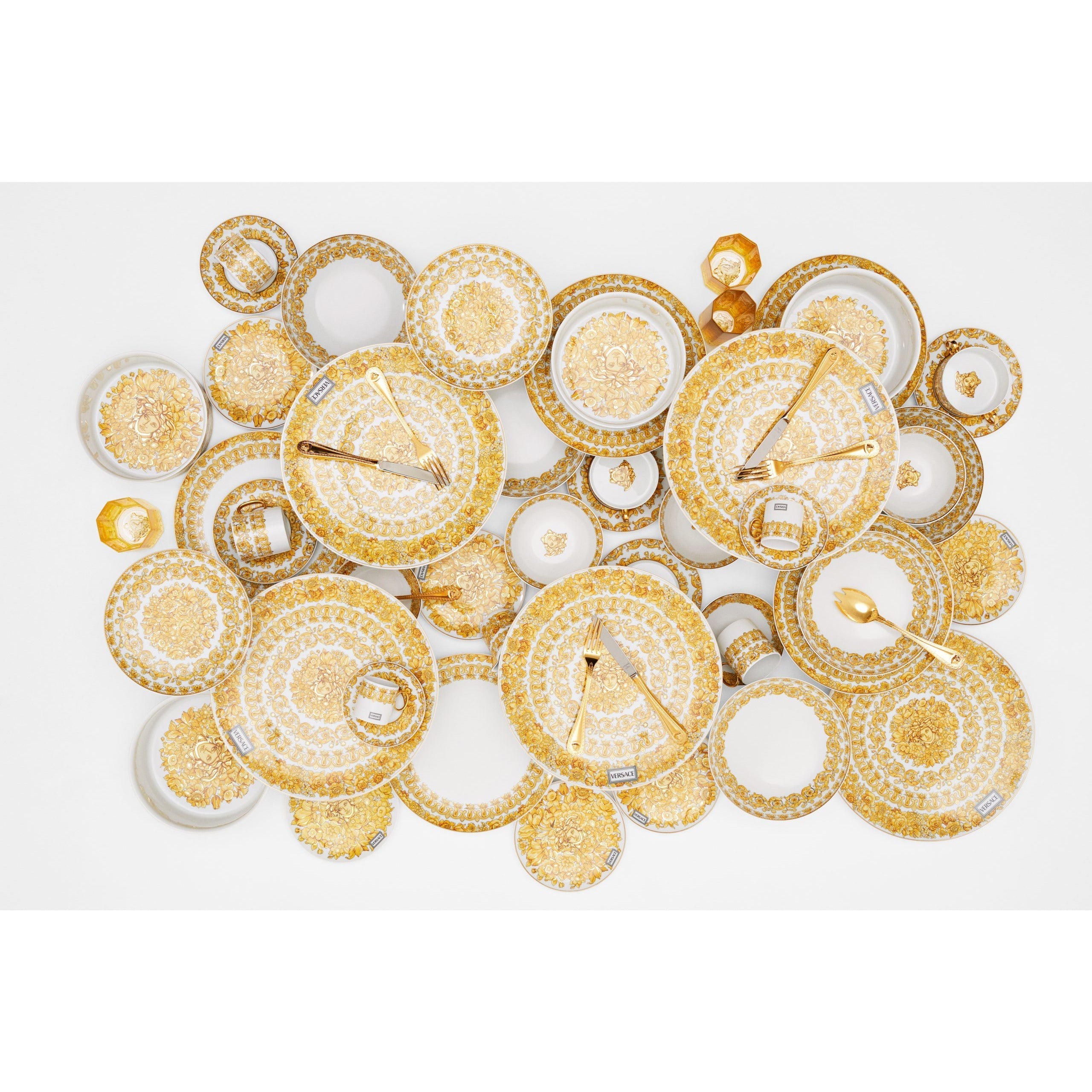 Medusa Rhapsody Decorative Serving Plate - Elegant Greek Mythology Inspired Dinnerware for Parties, Weddings & Home Decor