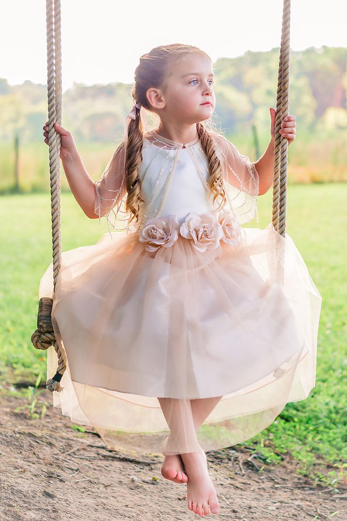 Elegant Satin Top Dress with Flowy Tulle Skirt - Women's Party Gown for Weddings, Prom & Special Occasions
