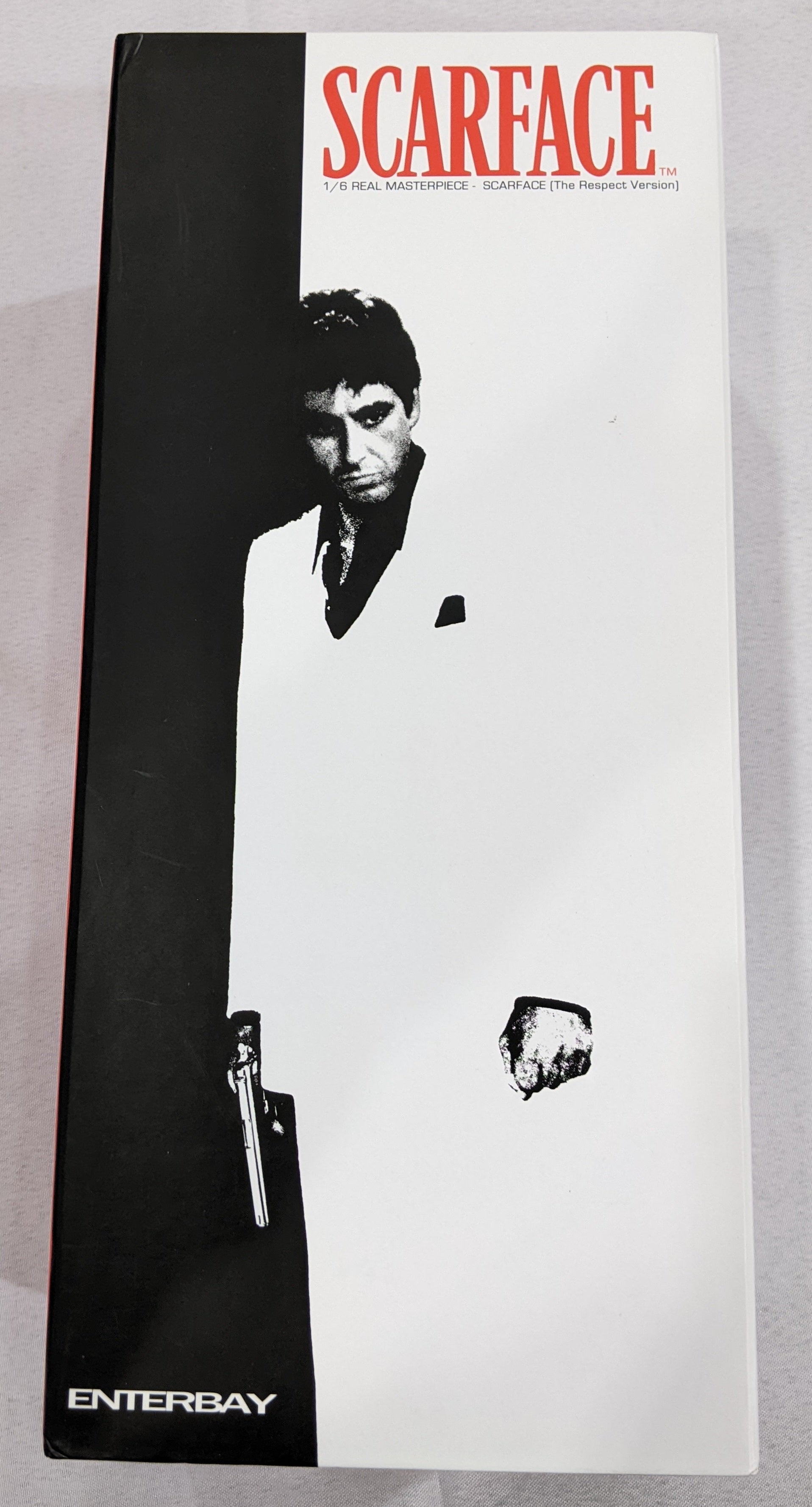 Enterbay Real Masterpiece 1/6 Scarface Tony Montana The Respect Version - Highly Detailed Sixth Scale Collectible Action Figure with Open Box - Perfect for Movie Fans and Collectors Display