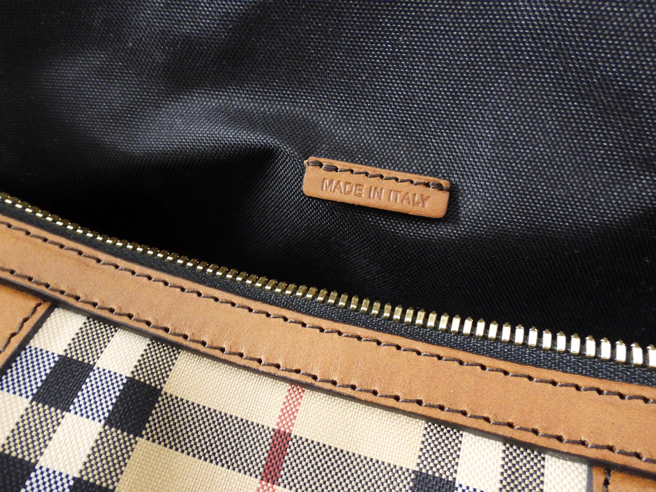 Burberry Horseferry Check Large Alchester Duffle Bag - Luxury Travel Duffel for Men & Women | Perfect for Gym, Weekend Getaways & Business Trips