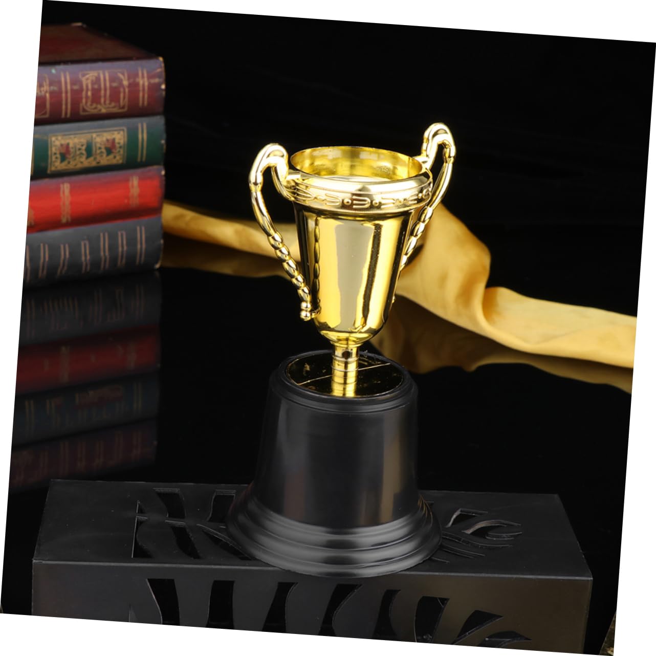 SUPVOX Kids Baseball Trophies - Mini Gold Award Cups for Children's Sports | Reusable Plastic Trophies for Little League, Baseball Tournaments & Youth Achievement Awards
