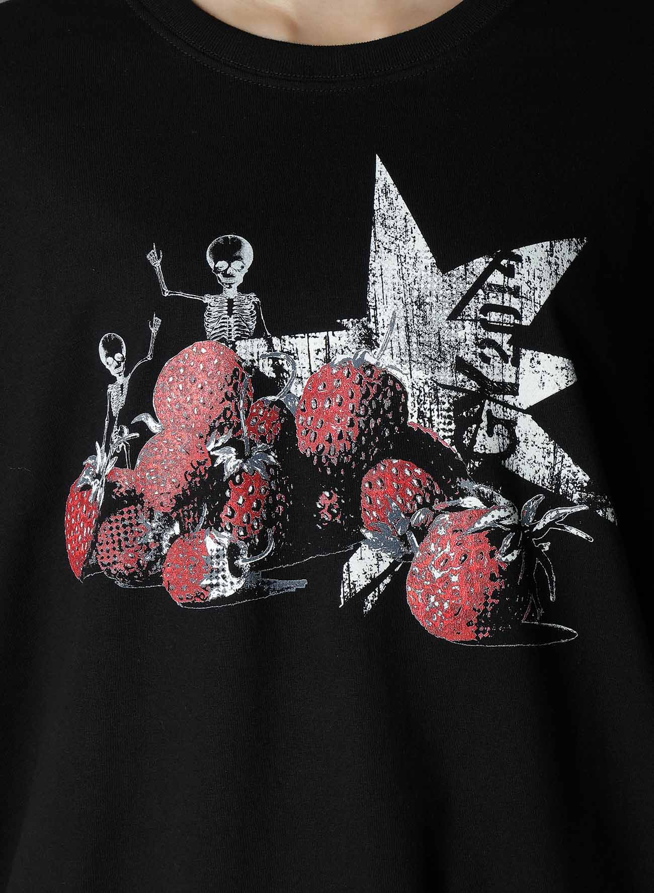 Skull Strawberry Cotton Jersey T-Shirt for Men & Women - Soft & Comfortable Casual Tee for Streetwear, Summer Outfits, and Everyday Wear