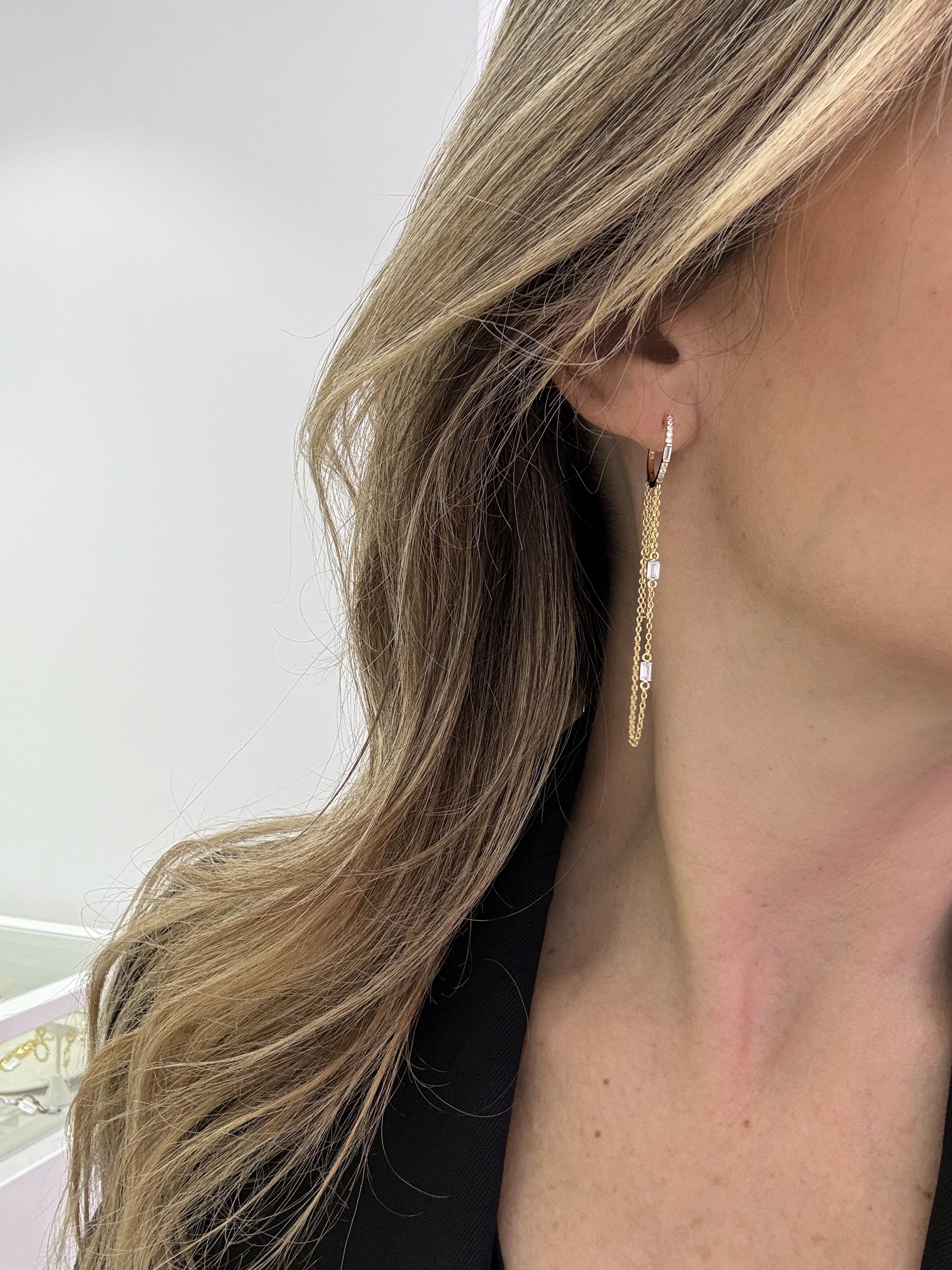 Stylish Long Chain Hoop Earrings for Women - Trendy Dangle Drop Earrings for Party, Wedding & Everyday Wear | Gold & Silver Fashion Jewelry Gifts