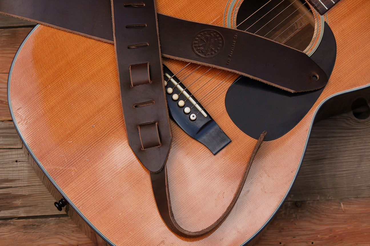 Premium Brown Leather Guitar Strap for Acoustic & Electric Guitars - Comfortable & Adjustable for Musicians, Performers & Beginners - Perfect for Live Shows, Studio Sessions & Practice