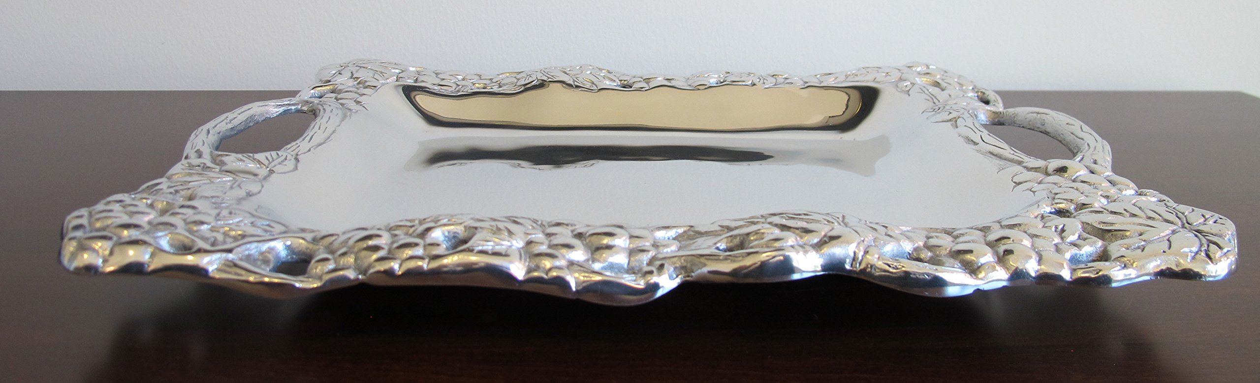 Large Grapes Serving Tray - Perfect for Parties & Entertaining
