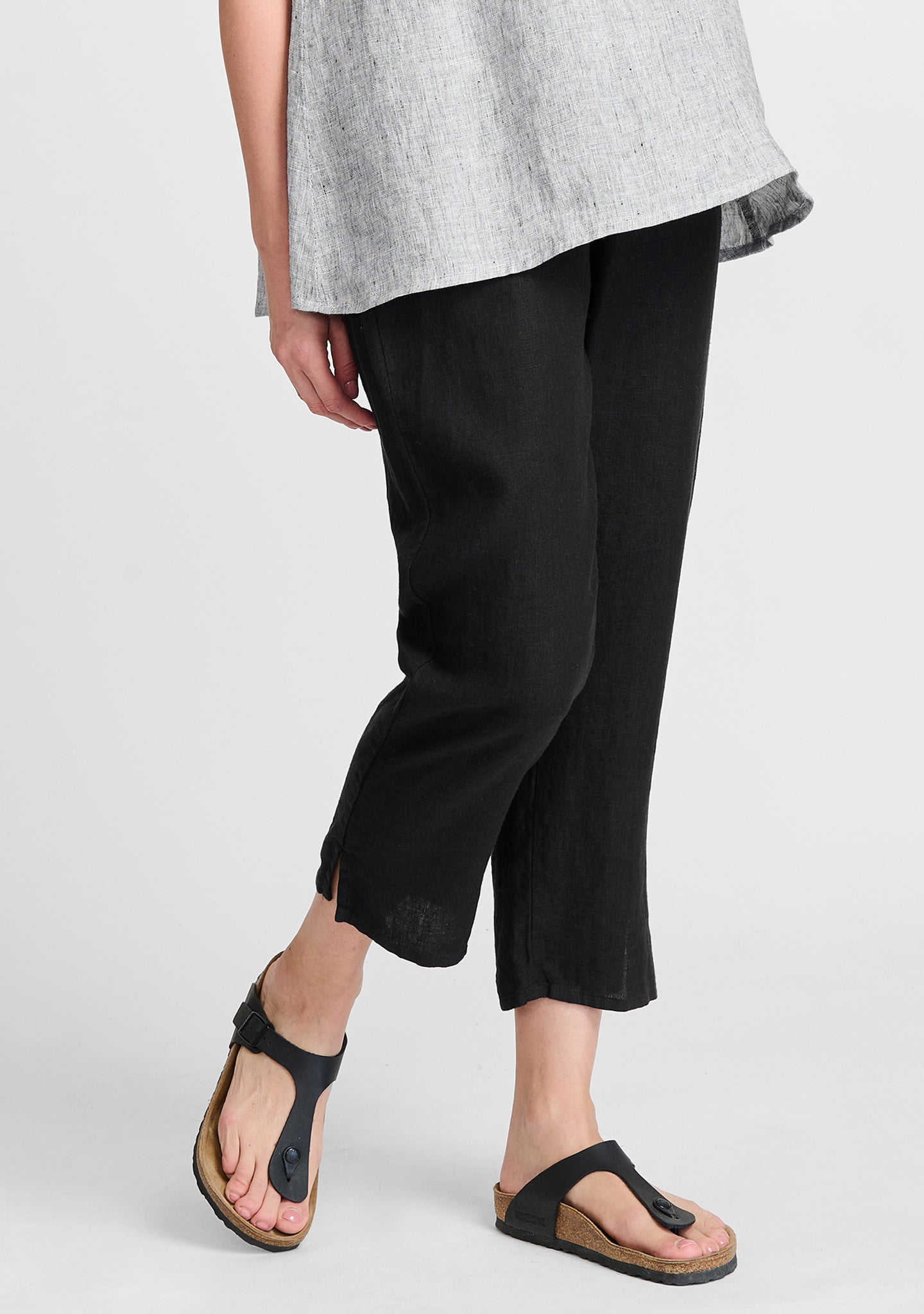 Stylish Pocketed Ankle Linen Pants for Women - Breathable Summer Casual Pants - Perfect for Office, Travel & Outdoor Activities