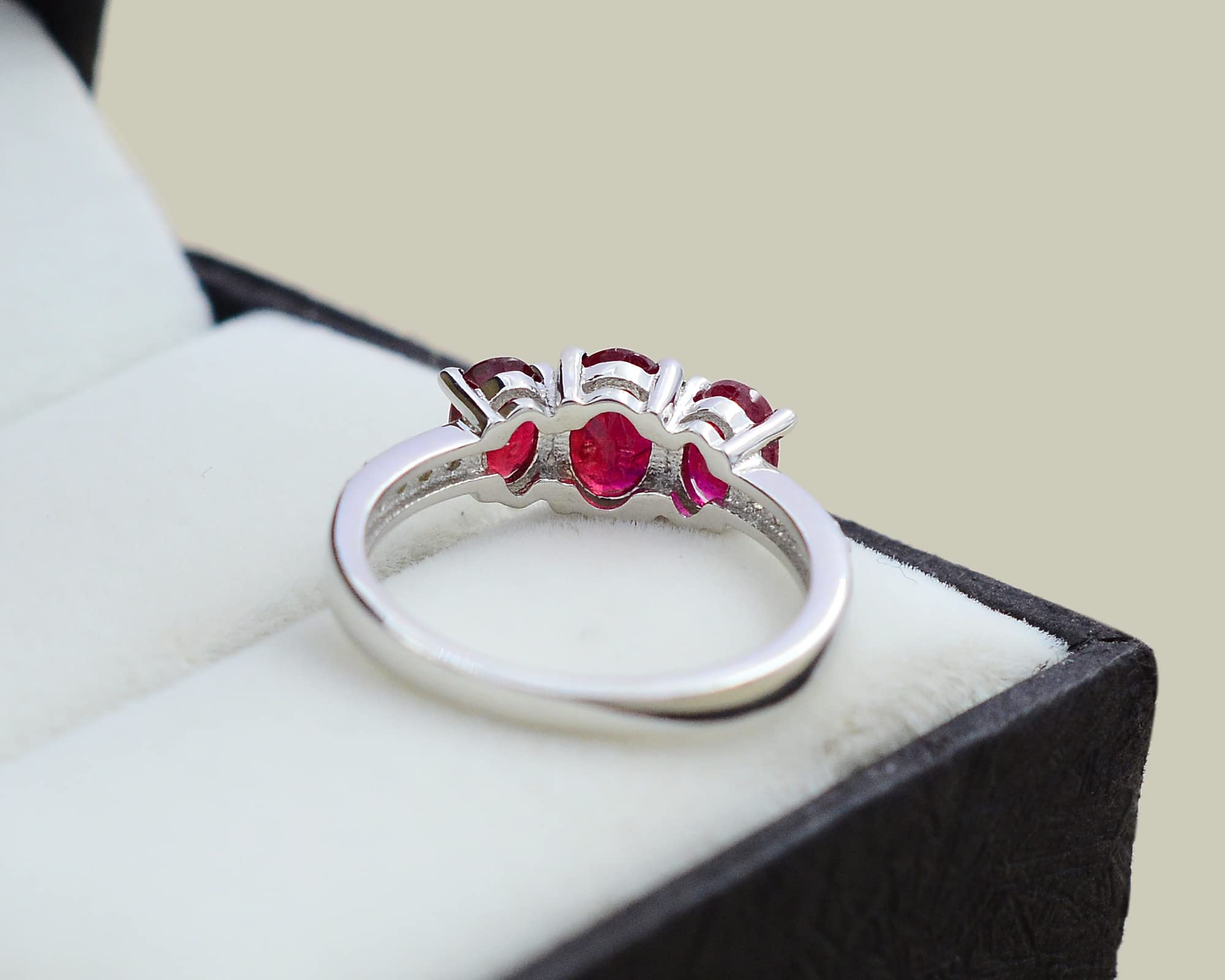 925 Sterling Silver Natural 7X5mm Oval Cut Red Ruby July Birthstone Three Stone Cluster Ring - Unisex Engagement Promise Ring for Women, Girlfriend, Wife - Perfect for Anniversary, Valentine's Day & Romantic Gifts