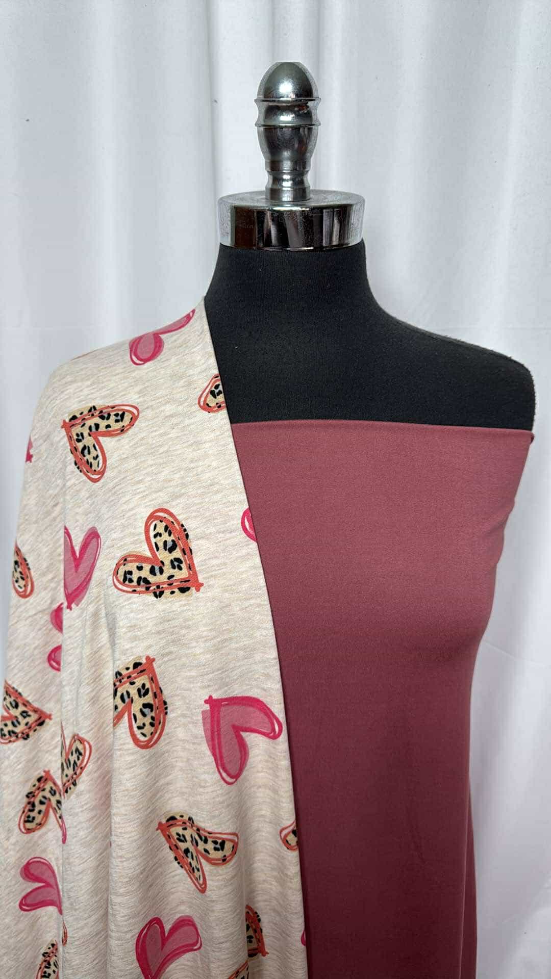 2 Yards Deep Mauve DBP & 2 Yards Leopard Heart PRS FT Fabric Bundle - Perfect for DIY Crafts, Quilting, and Home Decor Projects (A26901)