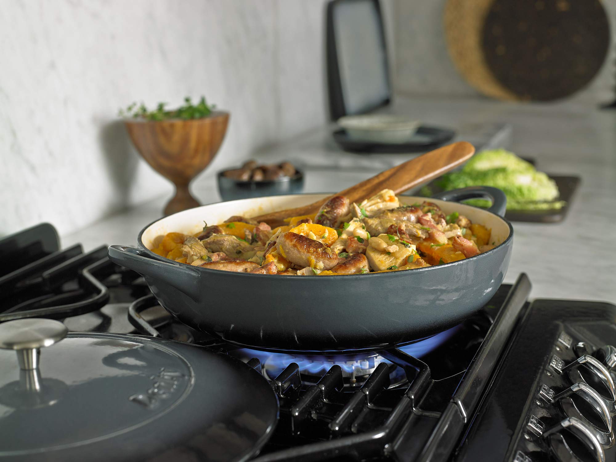 Denby Cast Iron Shallow Casserole Dish - 30cm (12 Inch) Halo Blue - Oven & Stovetop Safe - Perfect for Baking, Roasting & Serving - Ideal for Casseroles, Stews & One-Pot Meals