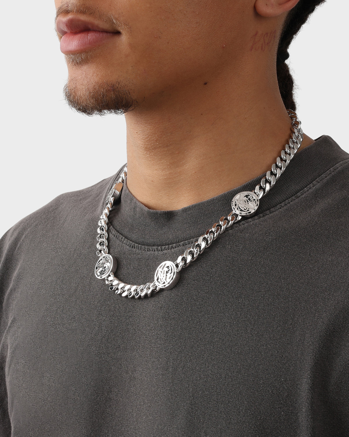 Stylish Cosmo Chain Necklace in Silver - Perfect for Everyday Wear, Date Nights & Gift Giving