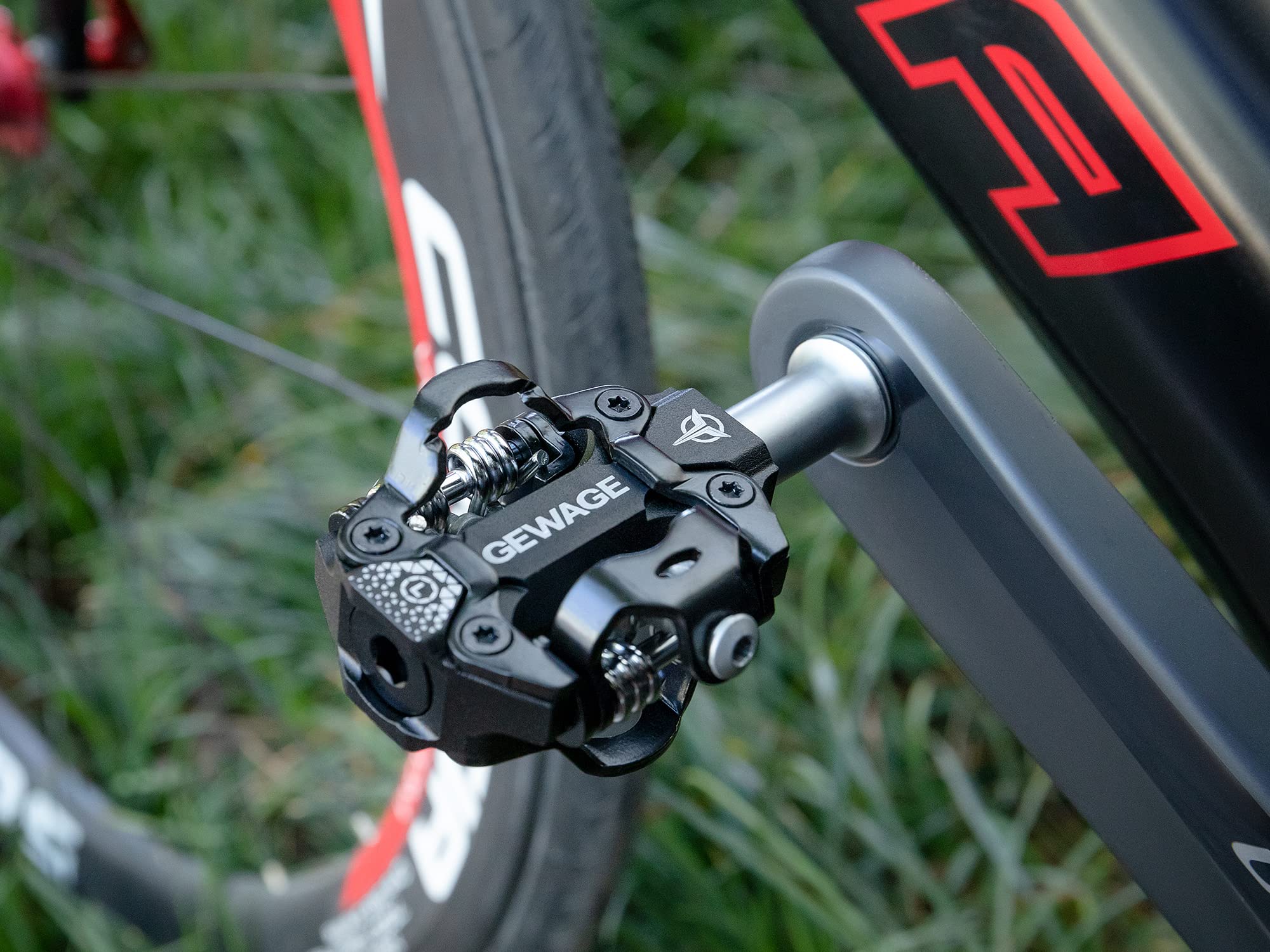 Best Mountain Bike Pedals - Lightweight Clipless Pedals with Cleats for BMX, Spin Exercise, Peloton & Trekking Bikes - Perfect for Road Cycling, Indoor Training & Outdoor Adventures