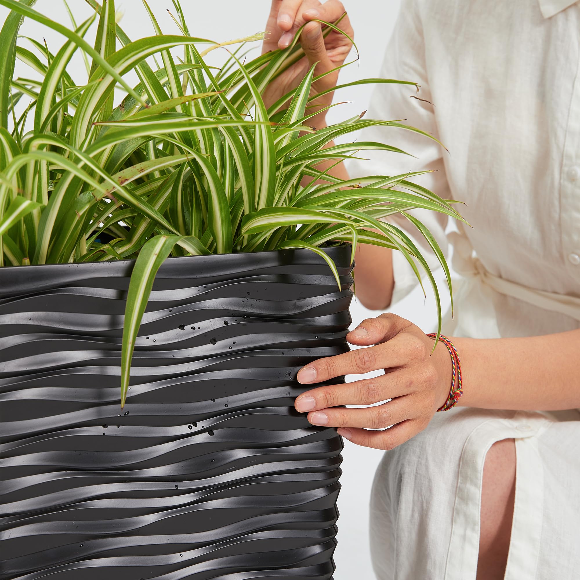 Worth Garden 2-Pack Black Tall Plastic Planter Pots - 22 Inch Square Tapered Indoor Outdoor Flower Pots with Modern Wavy Finish - Perfect for Front Porch, Patio, Deck & Garden Decor