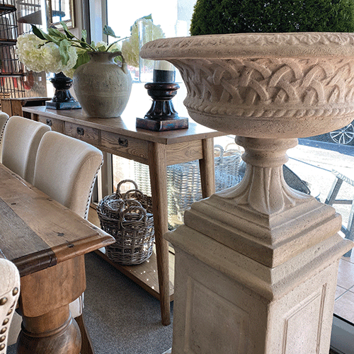 Vicchy Solid Oak Console Table - Rustic Entryway Table for Hallway, Living Room & Bedroom Decor