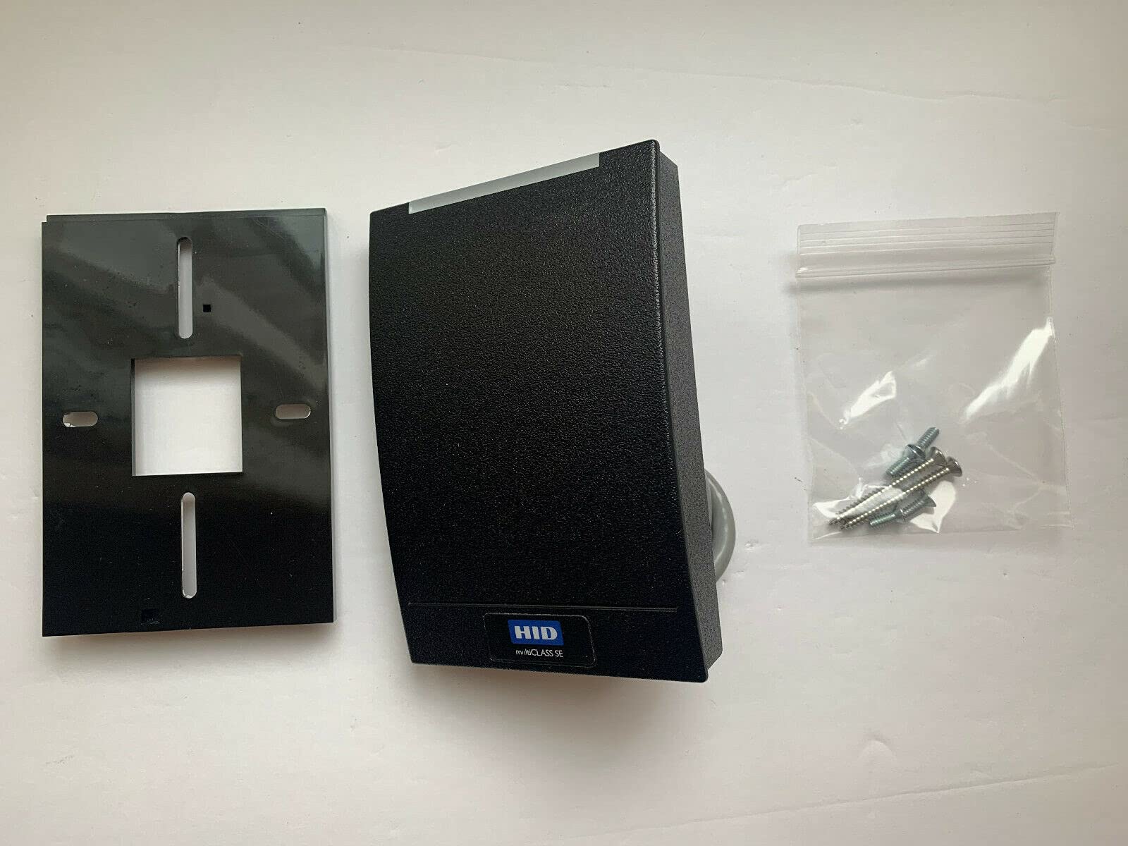 HID Global 920PMNNEKMA003 RP40 MultiClass SE Wiegand Proximity Card - Black, HF Standard (SIO/SEOS/MA) for Secure Access Control Systems