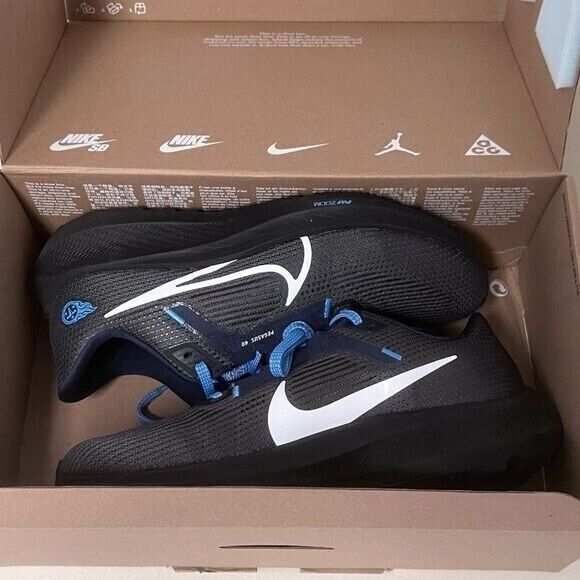 Nike Zoom Pegasus 40 Titans Running Shoes for Men - Lightweight Cushioned Road Running Sneakers - Perfect for Marathon Training & Daily Jogging