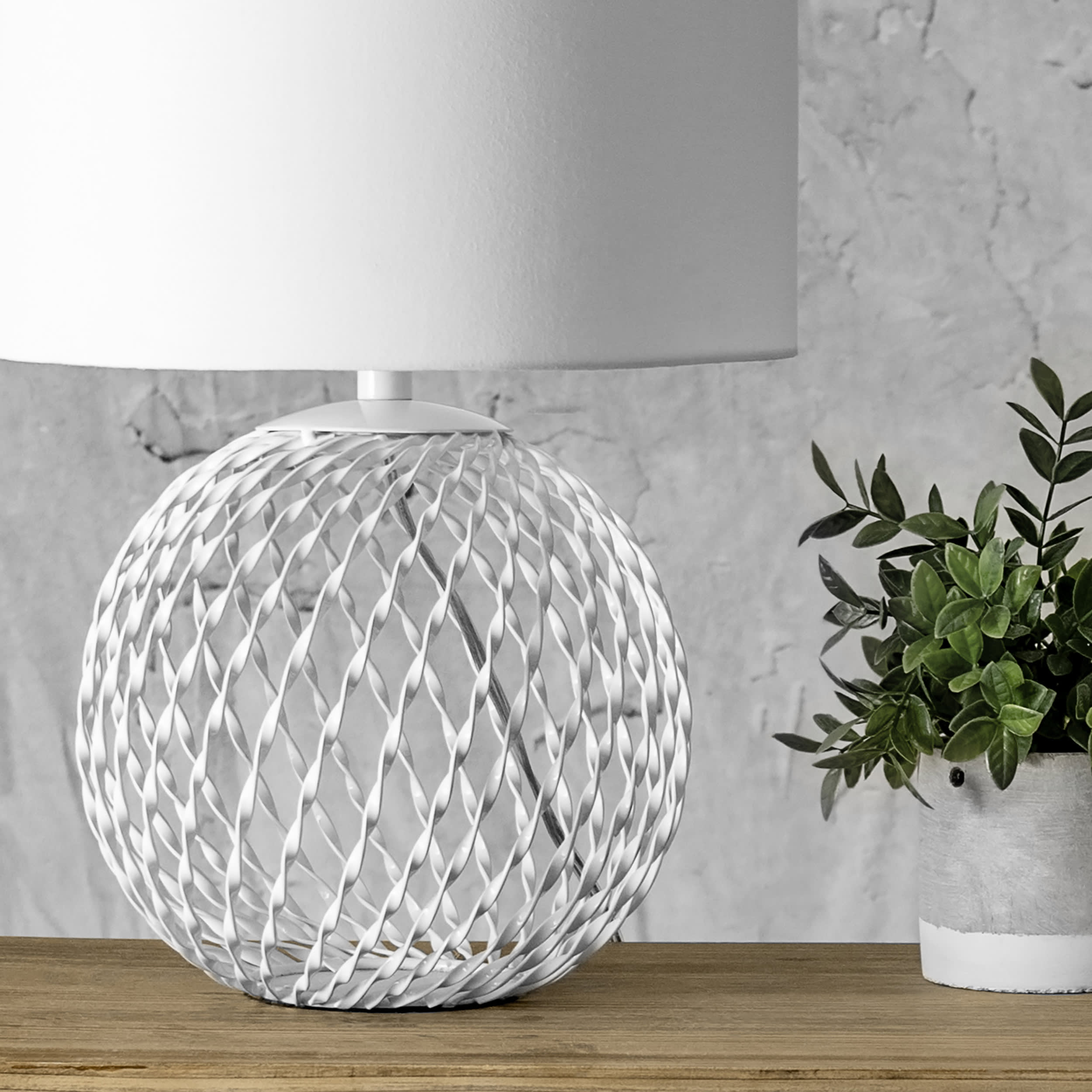 20 Inch White Iron Wire Mesh Globe Table Lamp - Modern Decorative Lighting for Living Room, Bedroom, or Office