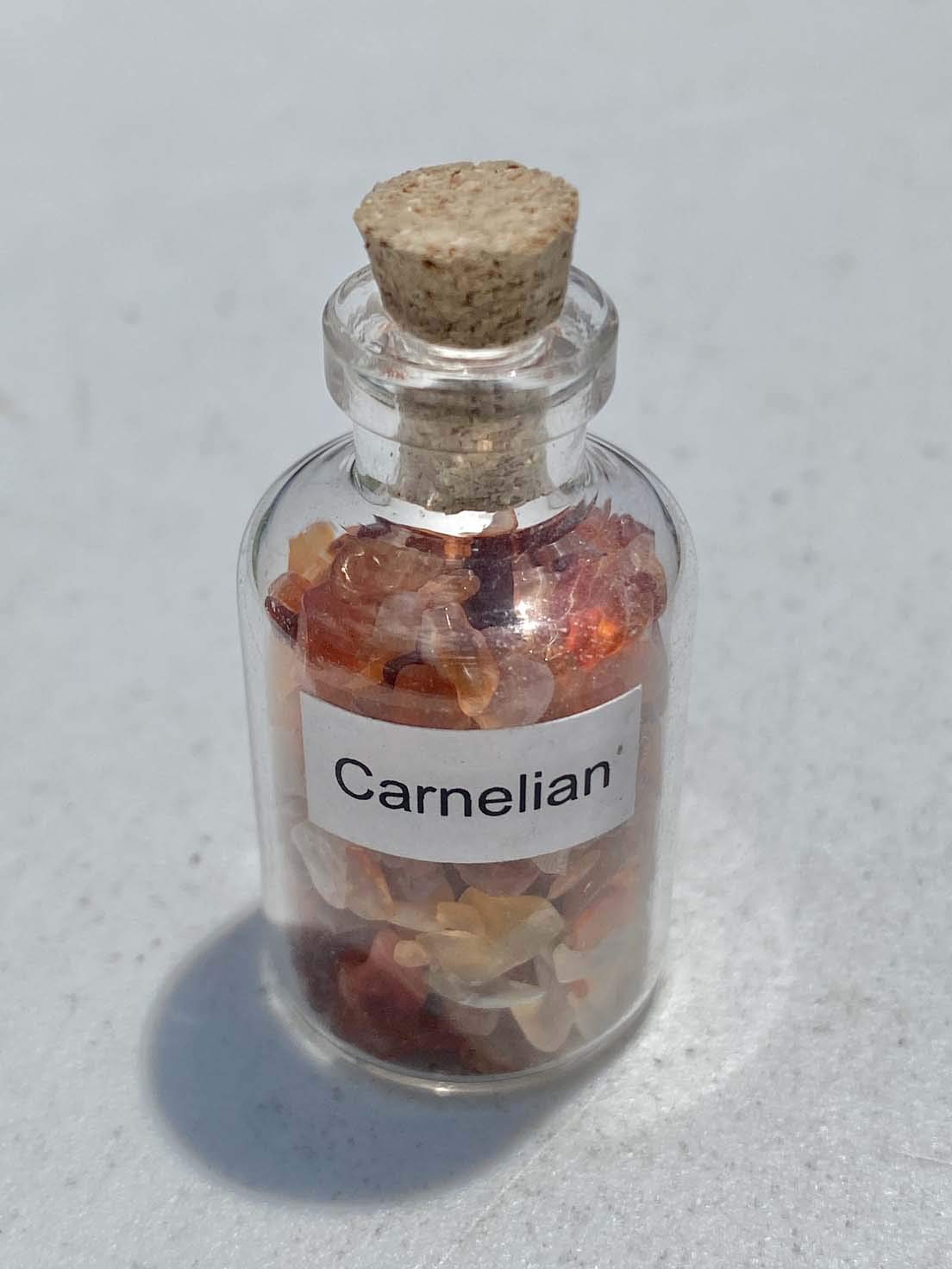 Natural Carnelian Mini Gemstone Bottles - Healing Crystal for Meditation, Reiki & Chakra Balancing - Perfect for Home Decor, Yoga & Spiritual Gifts