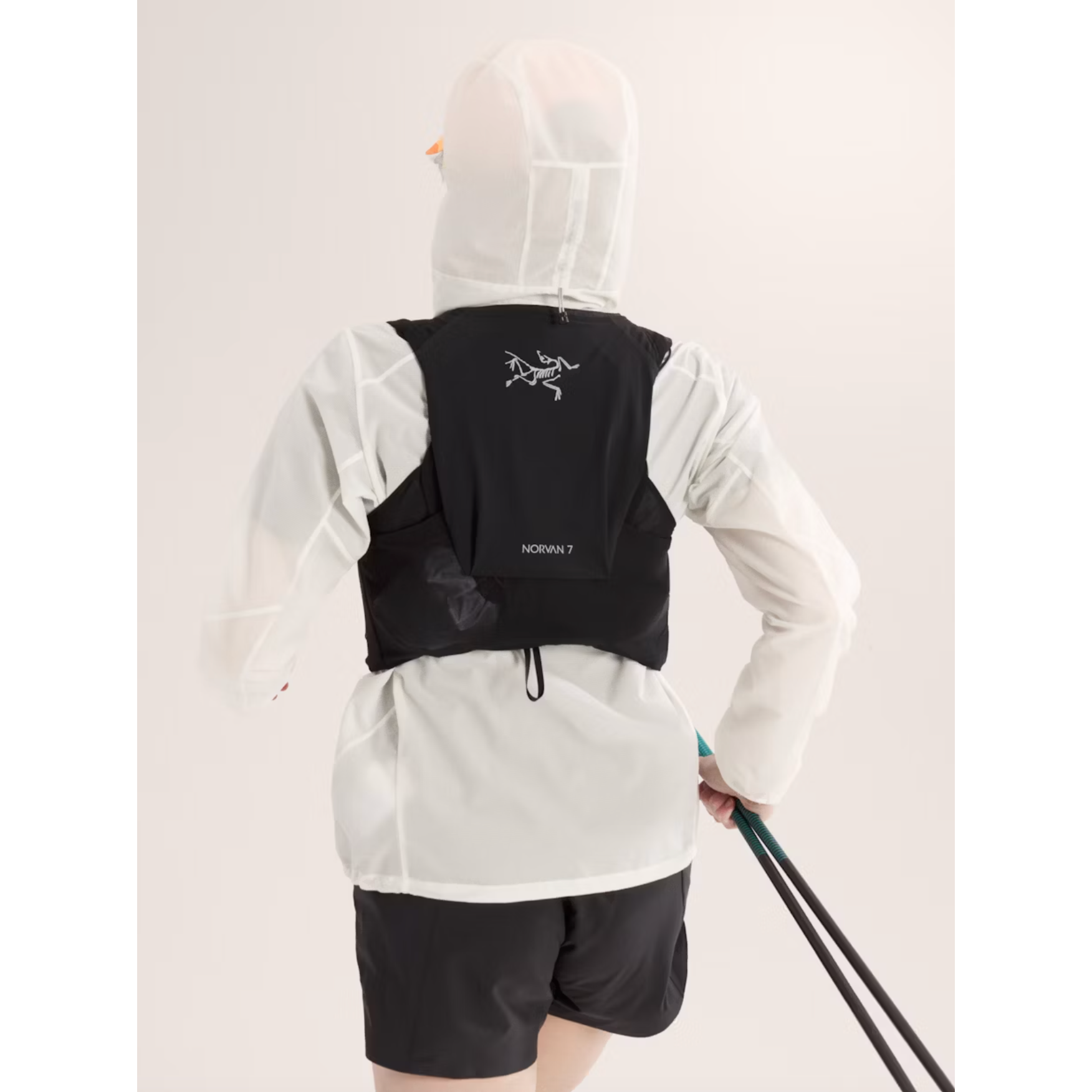 Arc'teryx Women's Incendo Airshell Hoody - Lightweight Running Jacket with Breathable Wind Protection - Perfect for Trail Running & Outdoor Activities