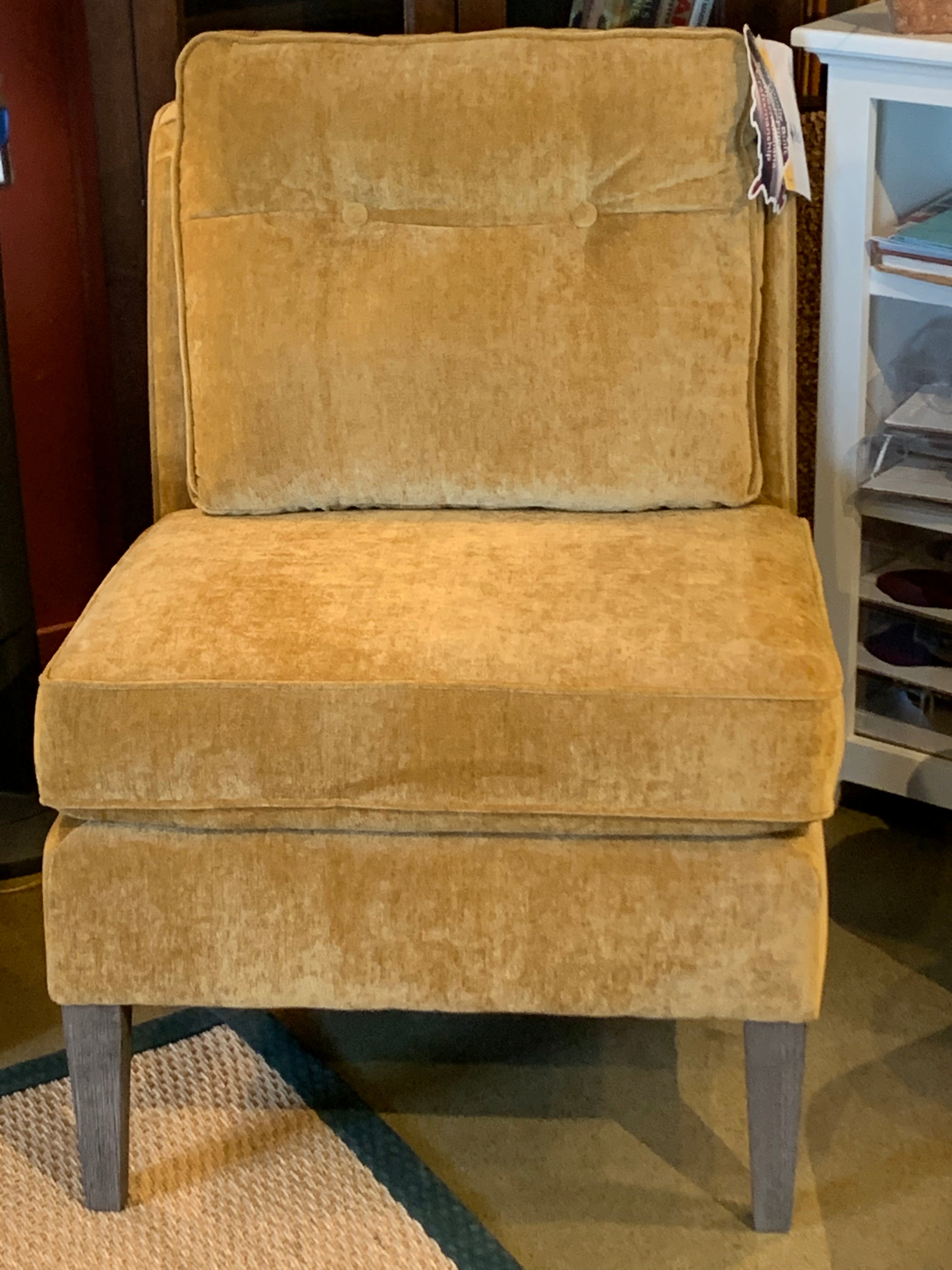 Luxury Tufted Back Armless Chair in Soft Crushed Velvet - Modern Accent Seating for Living Room, Bedroom & Office Decor