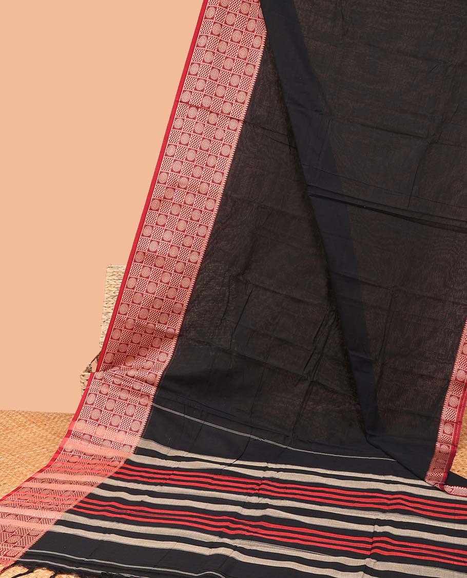 Black Plain Narayanapet Cotton Saree with Contrast Chakram & Bentex Border, Striped Pallu - Traditional Indian Attire for Weddings & Festivals