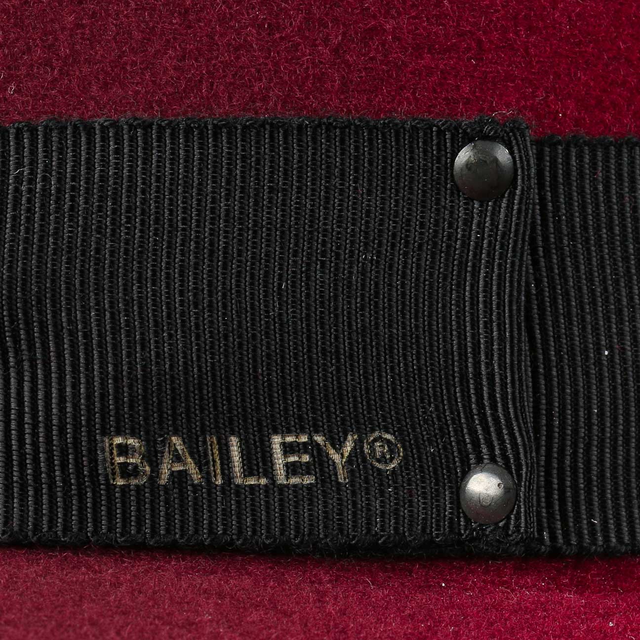 Bailey 1922 Curtis Wool Hat for Men - Classic Winter Beanie with Brim for Outdoor Activities & Cold Weather Protection