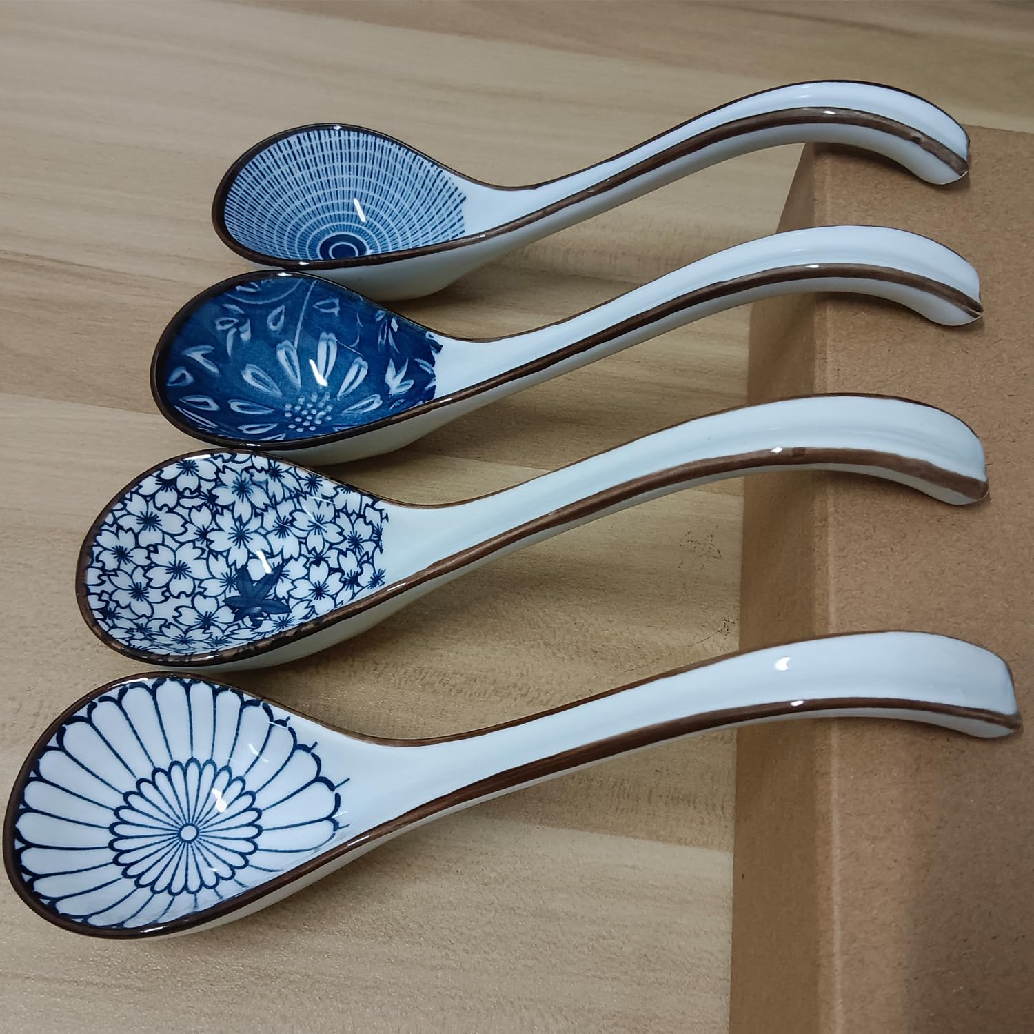 4-Piece Asian Soup Spoon Set - Long Handle Ceramic Porcelain Spoons for Ramen, Pho, Miso, Wonton Noodles & Rice | Perfect for Asian Cuisine, Home Dining & Restaurant Use