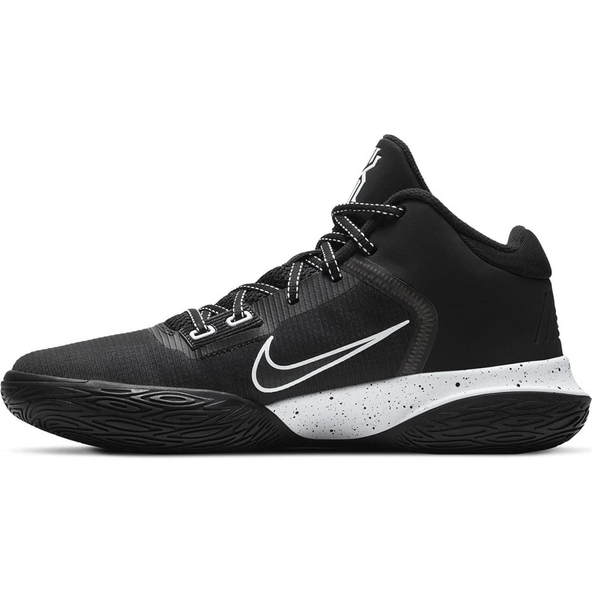 **Nike Unisex Basketball Shoes for Men & Women – High-Performance Court Sneakers for Indoor & Outdoor Play**