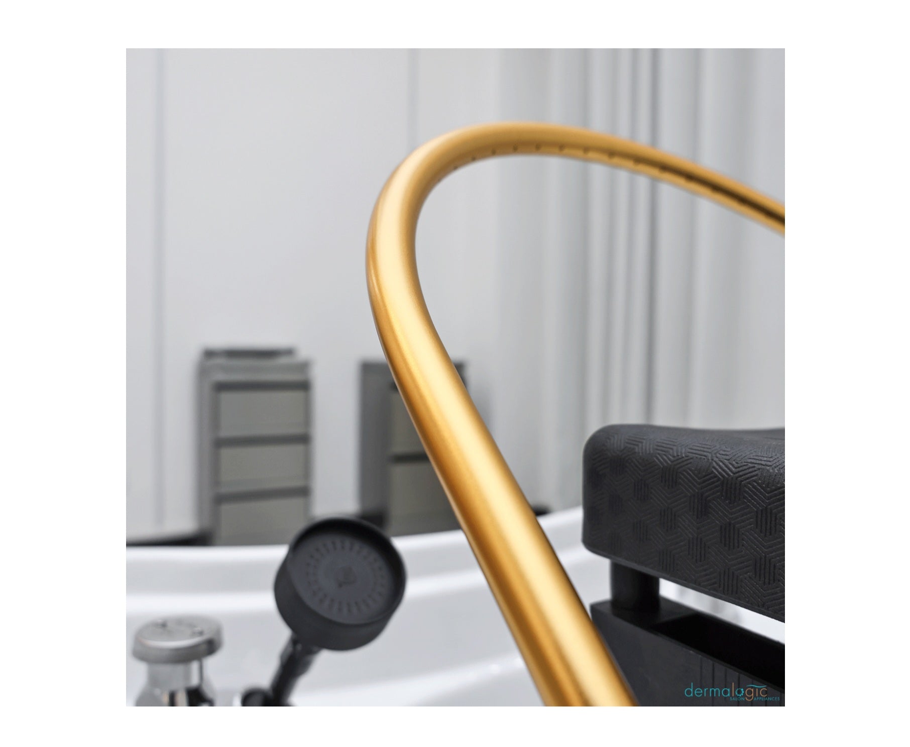 Professional Head Spa Massager with Adjustable Rolling Stool - Relaxing Scalp Massage for Home & Salon Use