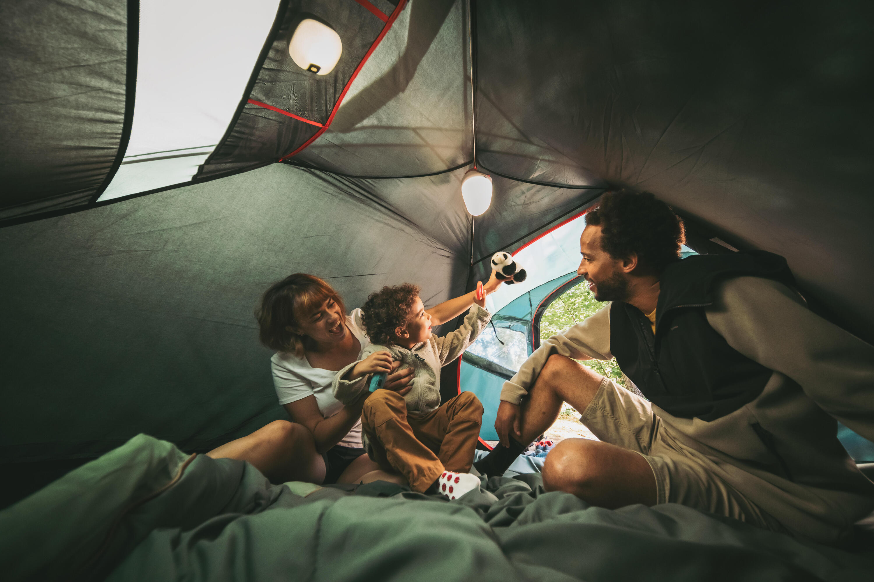 Quechua BL40 Camping Lantern - 40 Lumens LED Light, Waterproof & Durable for Outdoor Adventures, Hiking, Backpacking, and Emergency Use