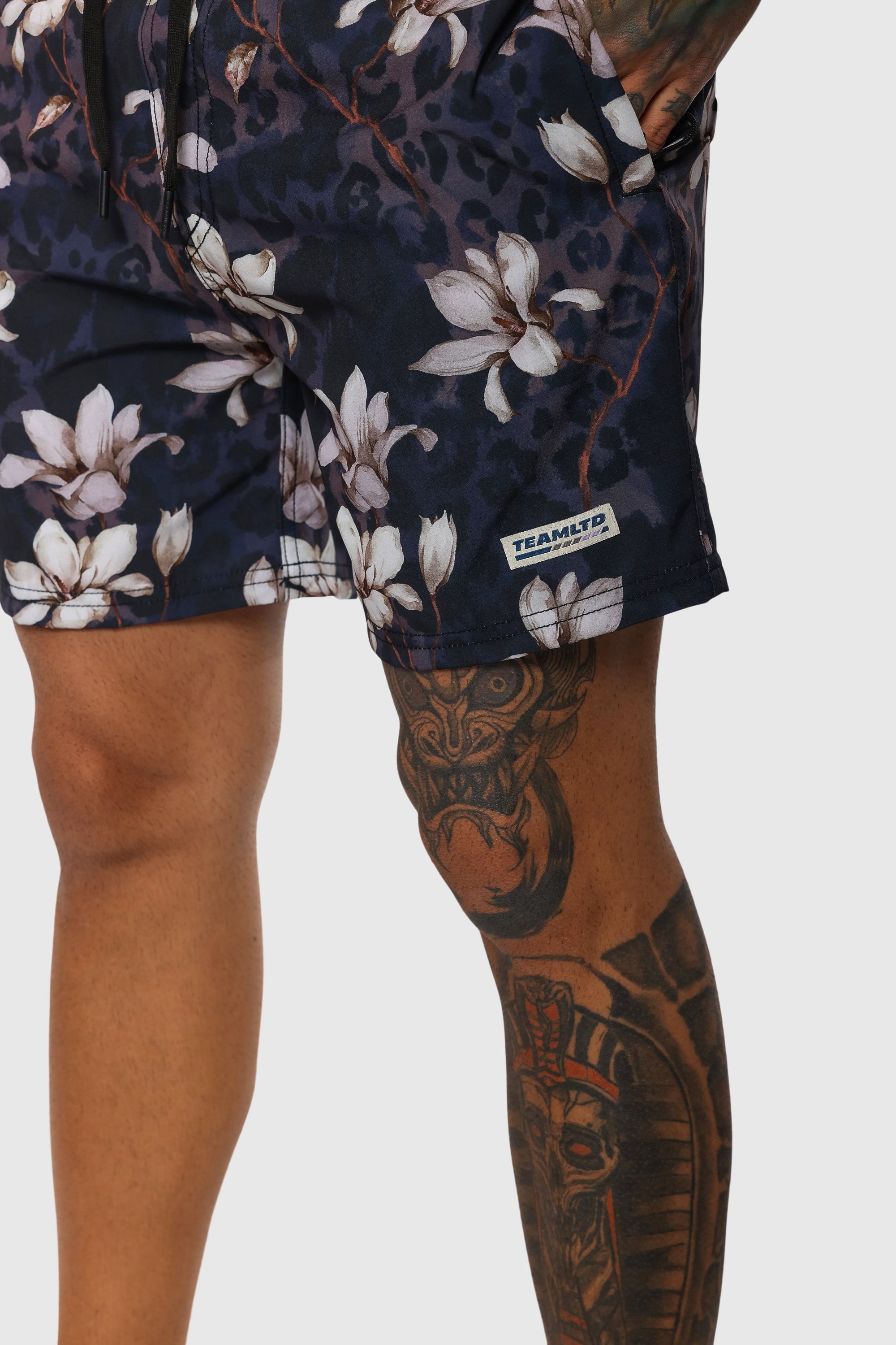 Classic Black Swim Shorts for Men - Comfortable & Quick-Dry Swimwear for Beach, Pool & Water Sports