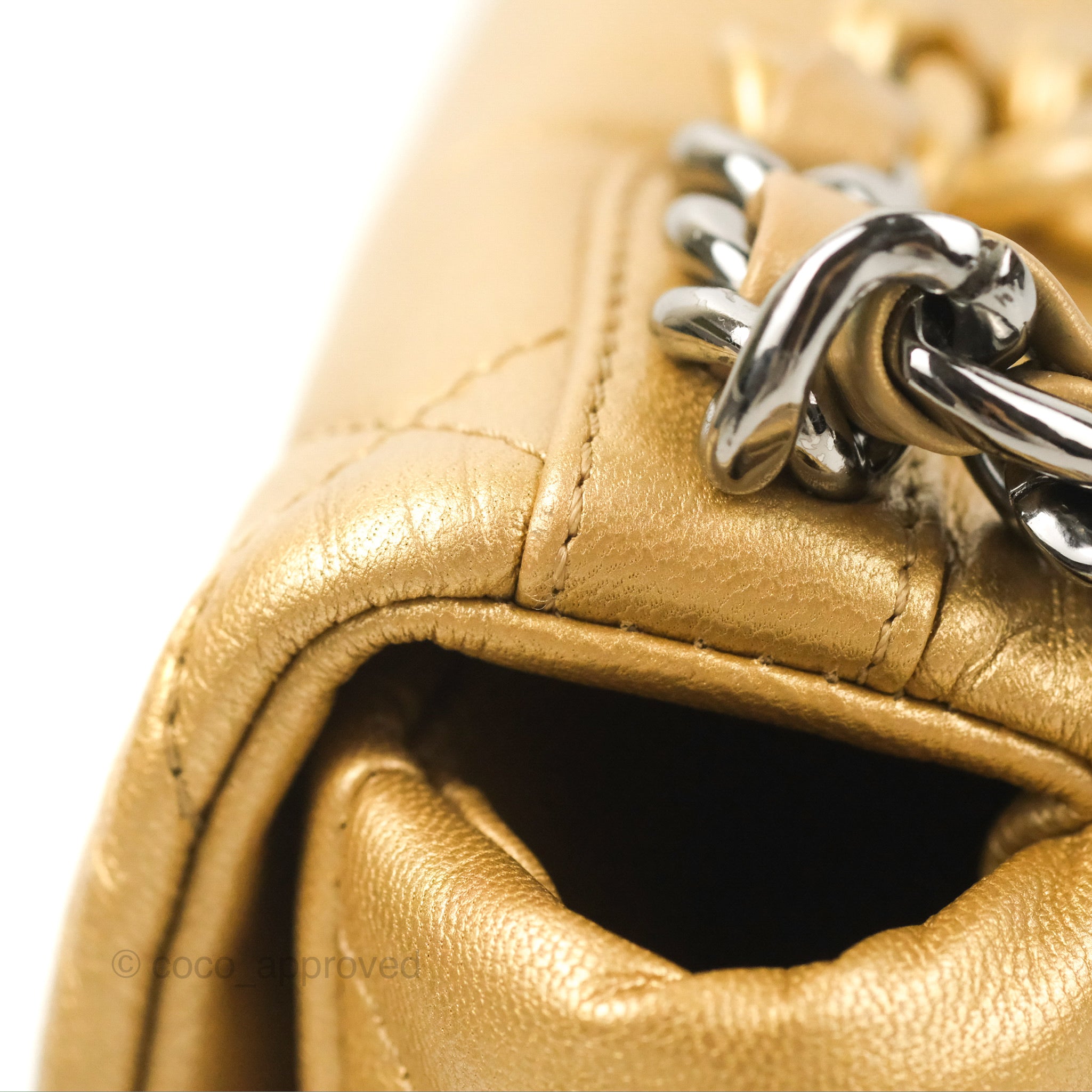 Chanel 19 Small Handbag in Metallic Gold Lambskin Leather with Mixed Hardware - Luxury Crossbody Bag for Women, Perfect for Evening Parties & Date Nights