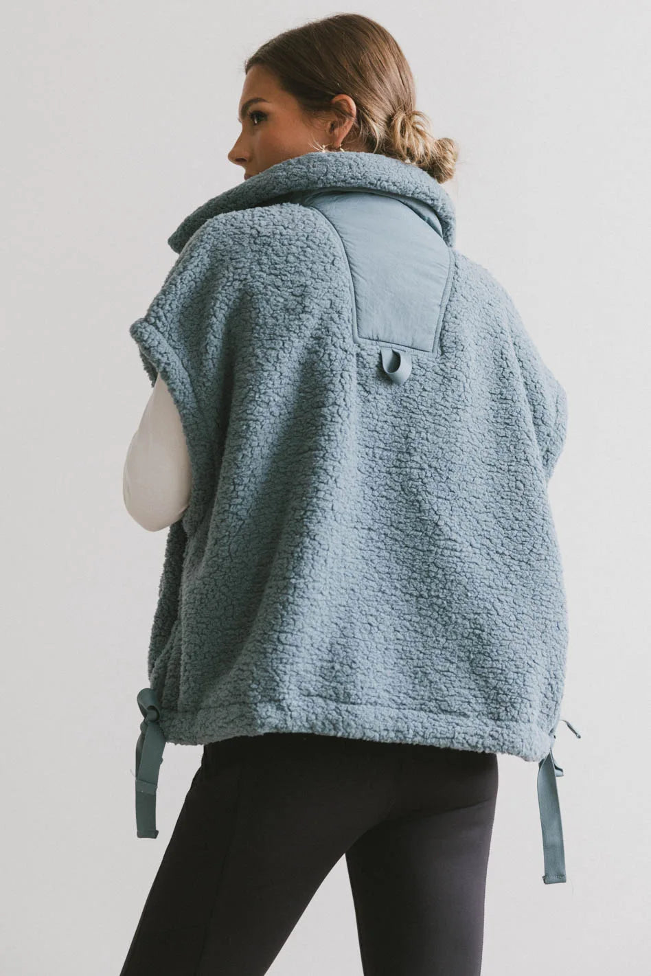 Johanna Sherpa Vest for Women - Cozy Blue Fleece Jacket for Winter & Fall | Perfect for Outdoor Activities, Hiking & Casual Wear