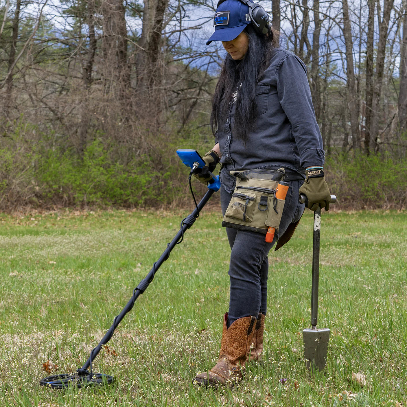 Garrett Vortex VX9 Multi-Frequency Waterproof Metal Detector for Beach, Gold & Treasure Hunting - Professional Underwater & Land Metal Detecting Equipment