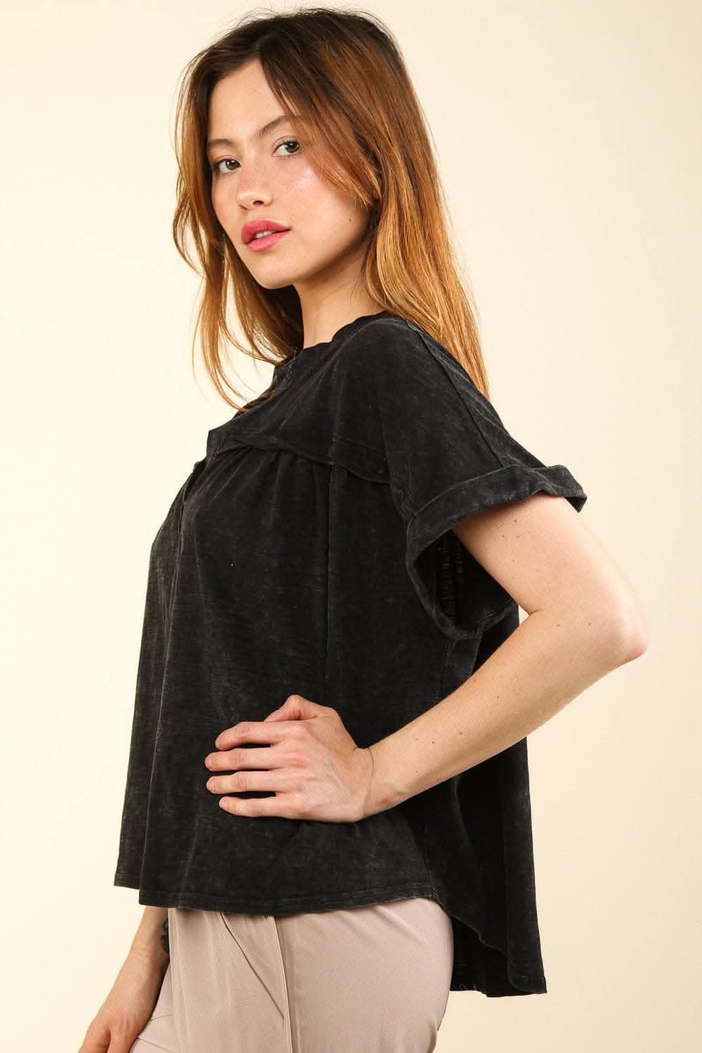 Stylish Washed Knit T-Shirt for Women - Soft Casual Crewneck Tee - Perfect for Everyday Wear, Weekend Outings & Layering Outfits