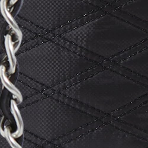 Black Quilt With Chain