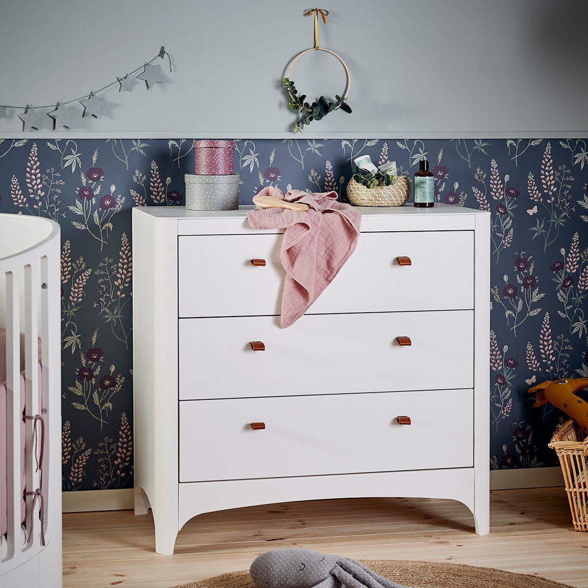 LEANDER 3 Drawer Dresser White - Modern Nursery Dresser for Baby Clothes Storage, Perfect for Kids Bedroom Organization & Nursery Decor