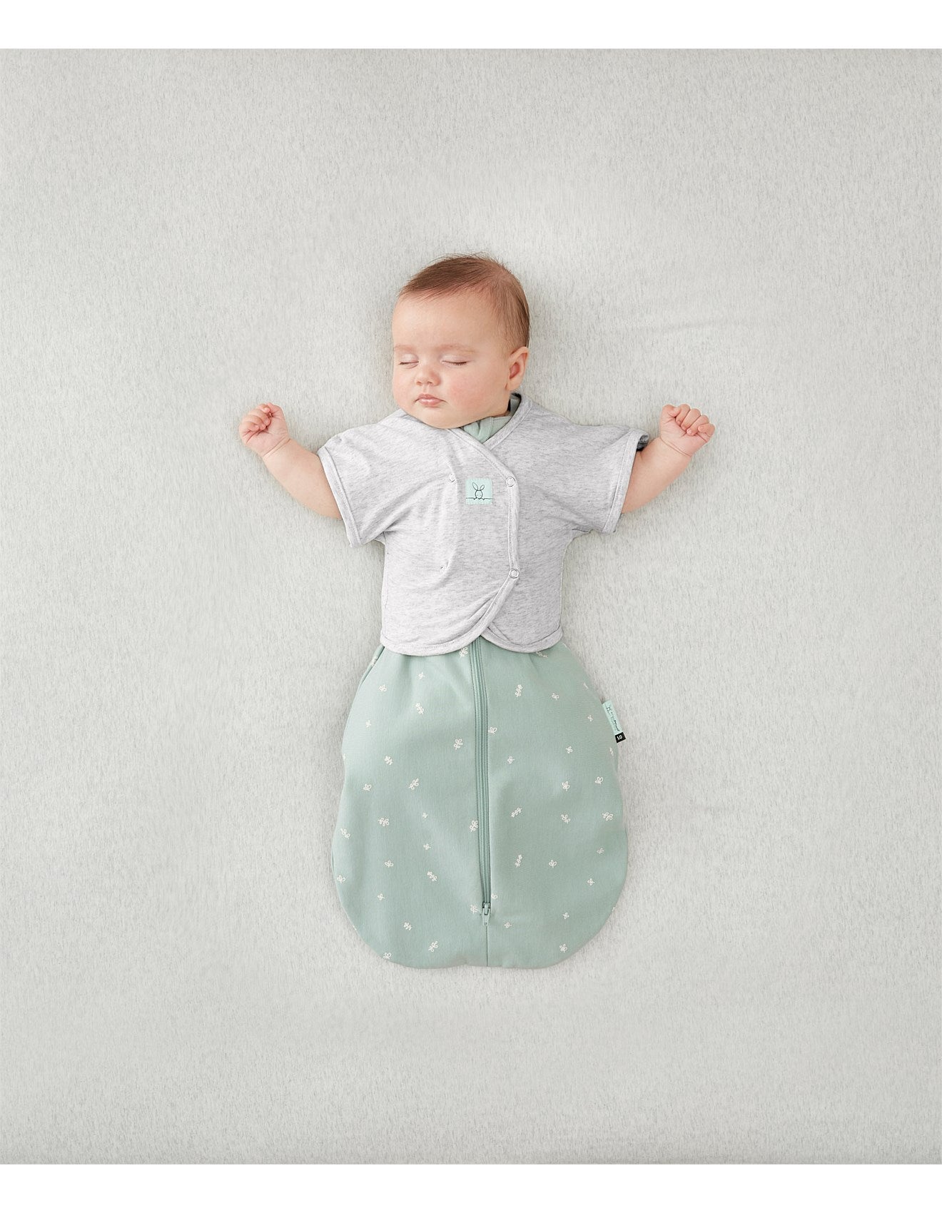 ergoPouch Sage Cocoon Swaddle Sleep Starter Pack 1.0 TOG | Newborn Baby Swaddle Blanket for 0-3 Months | Perfect for Nursery, Daycare & Travel