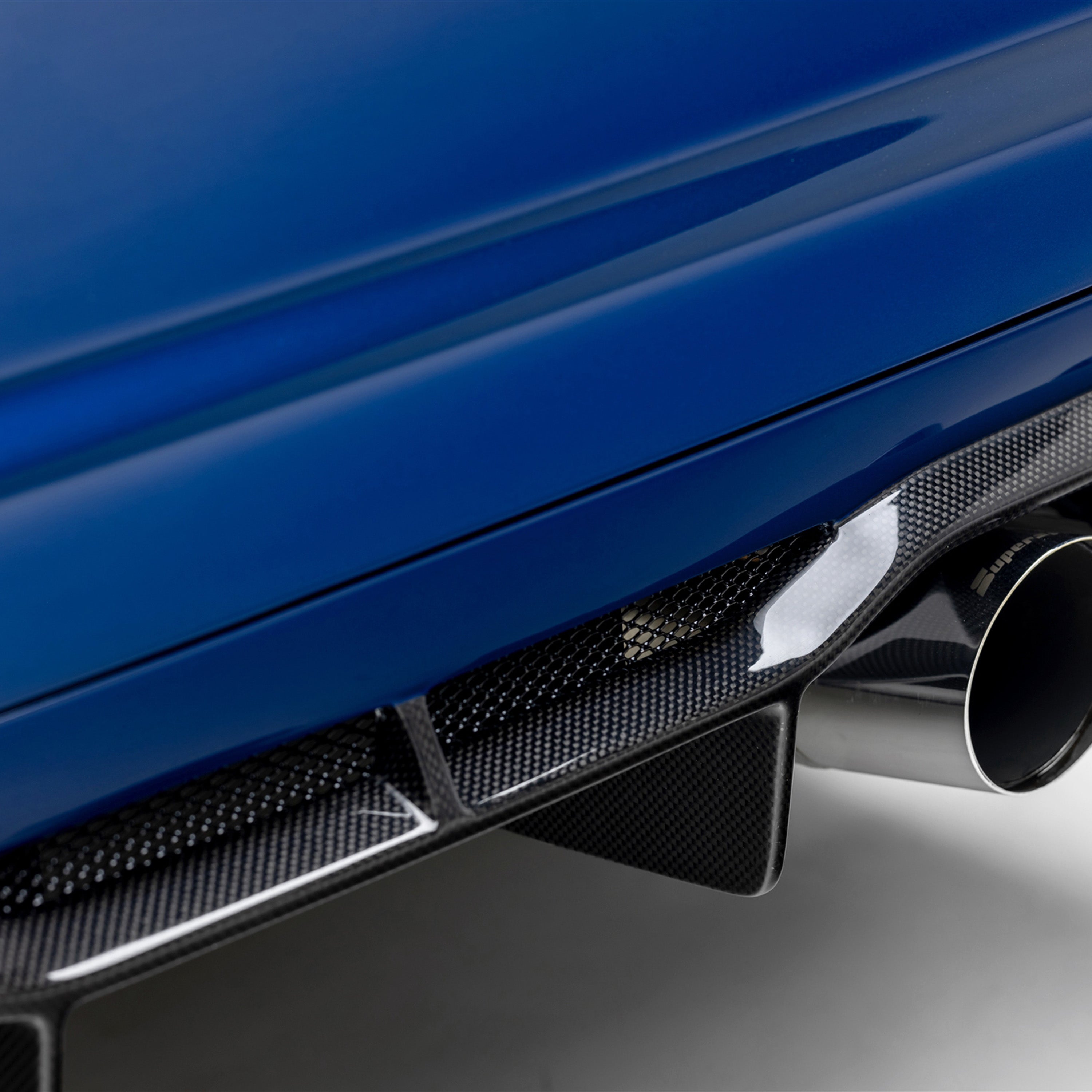 V20 Aero Rear Diffuser - High Gloss Carbon Fiber 1x1 Weave - V Style™ for Enhanced Performance & Style - Perfect for Sports Cars & Tuner Vehicles